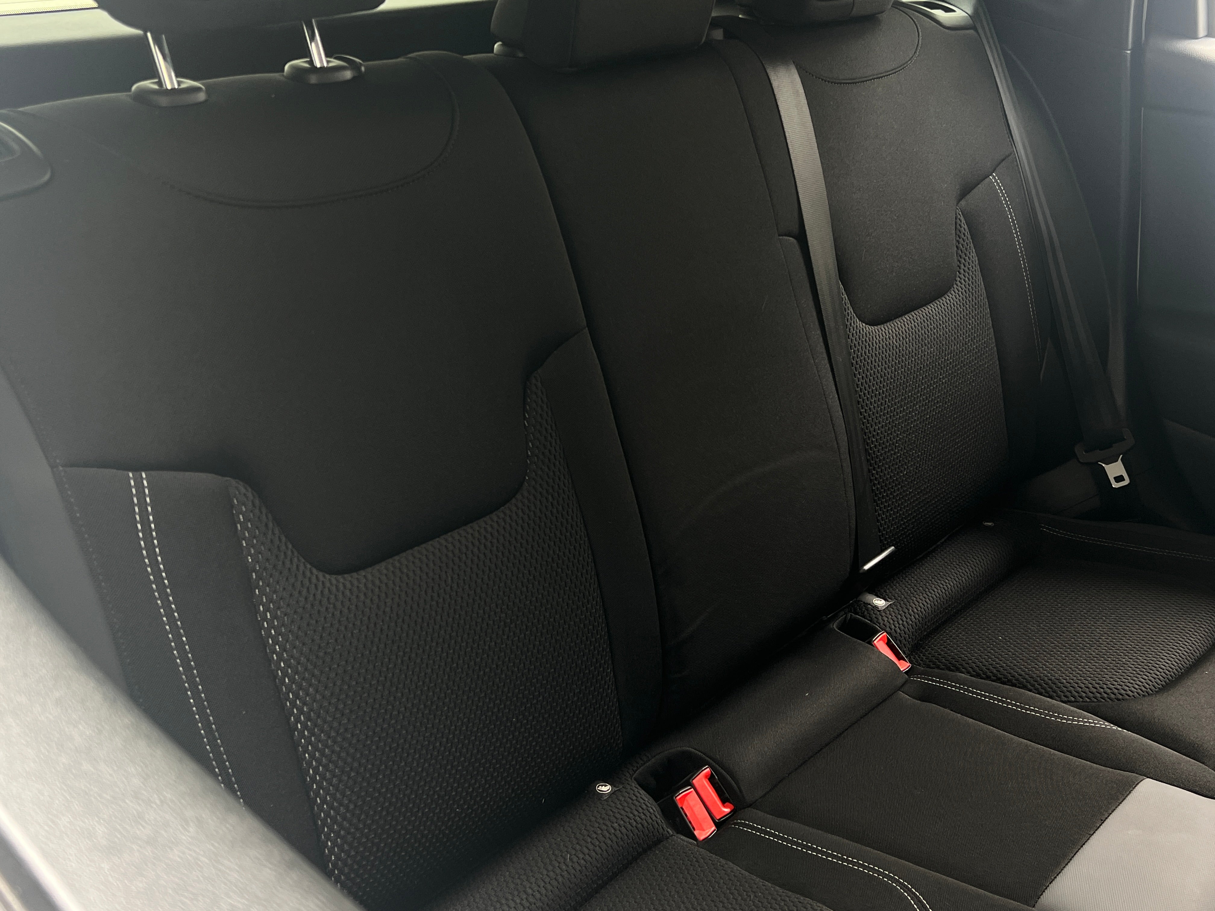 2023 Jeep Renegade Altitude 6