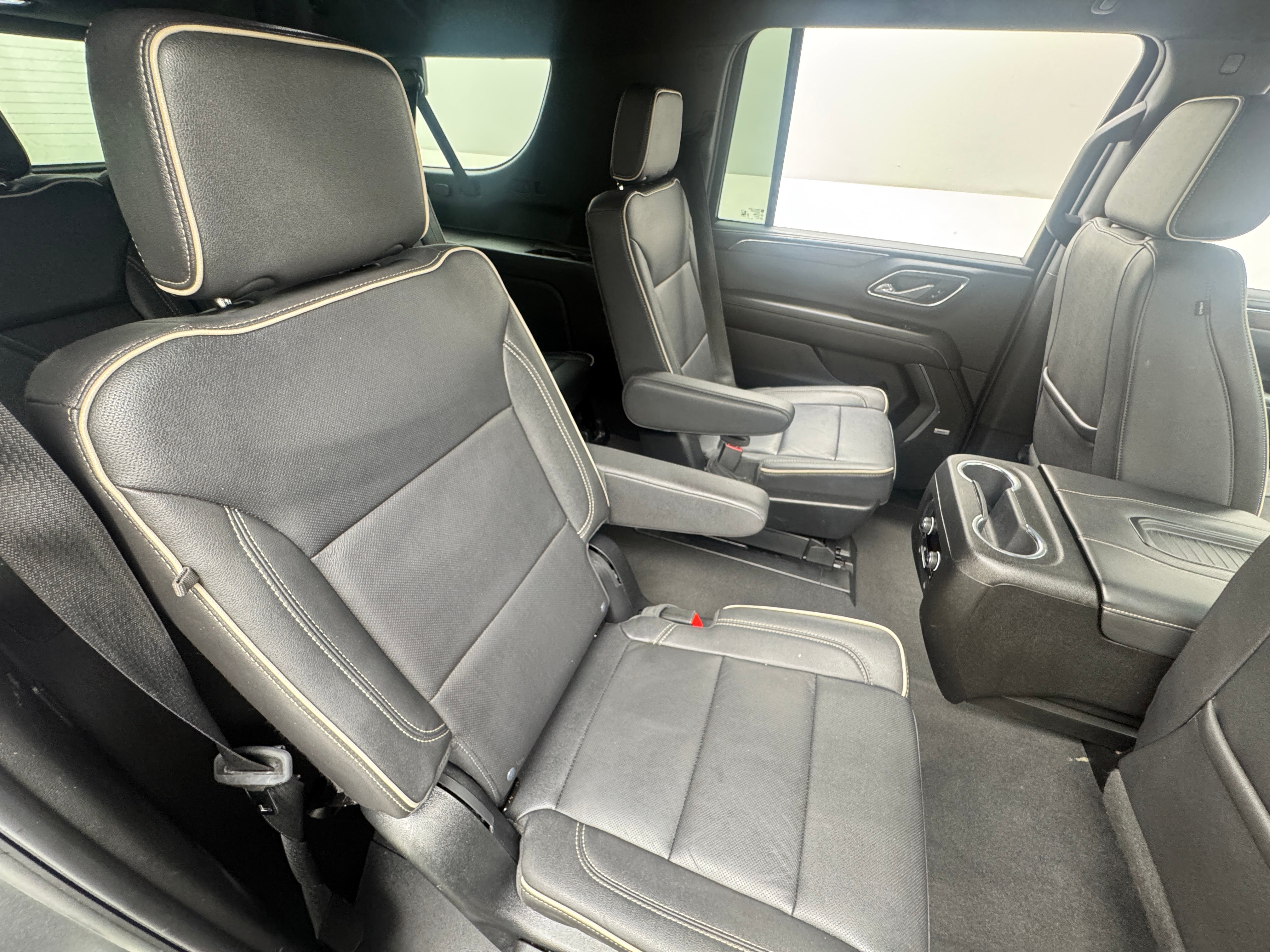 2023 Chevrolet Suburban Premier 5