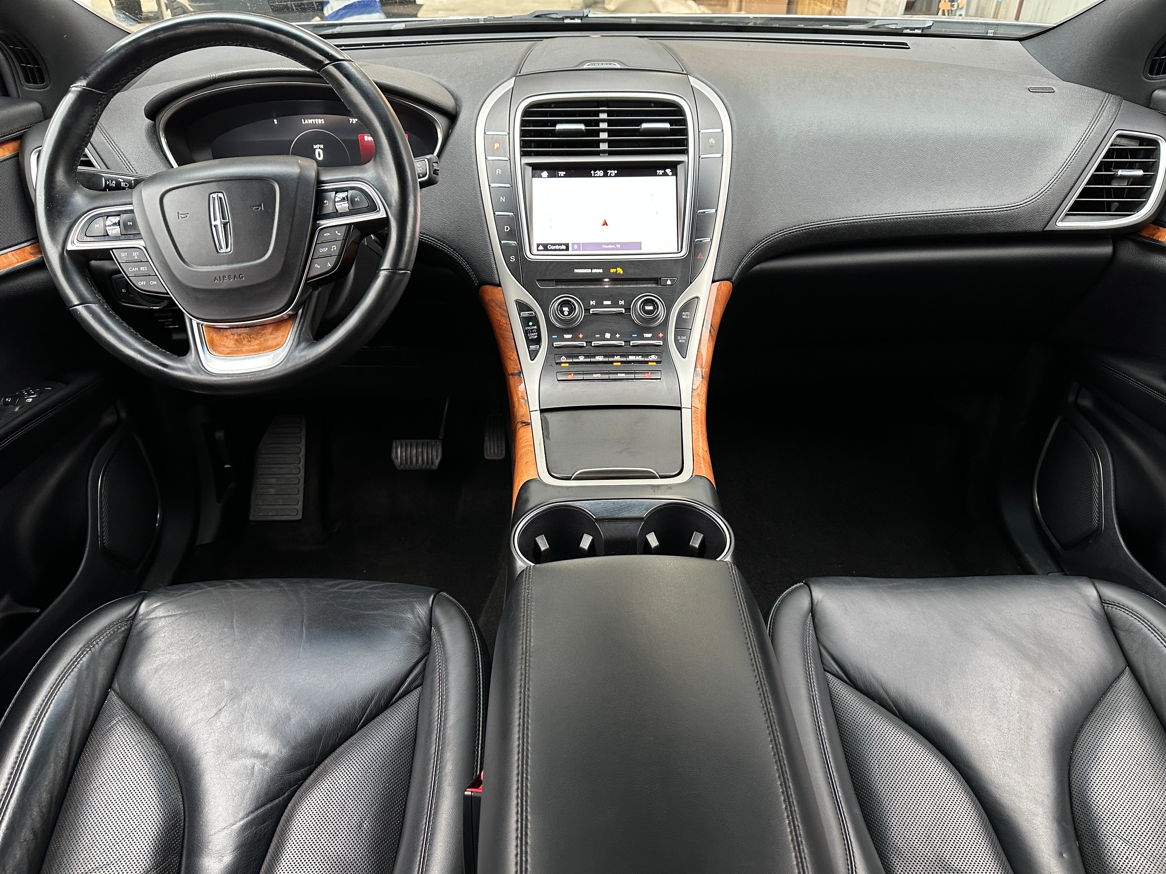 2019 Lincoln Nautilus Select 2