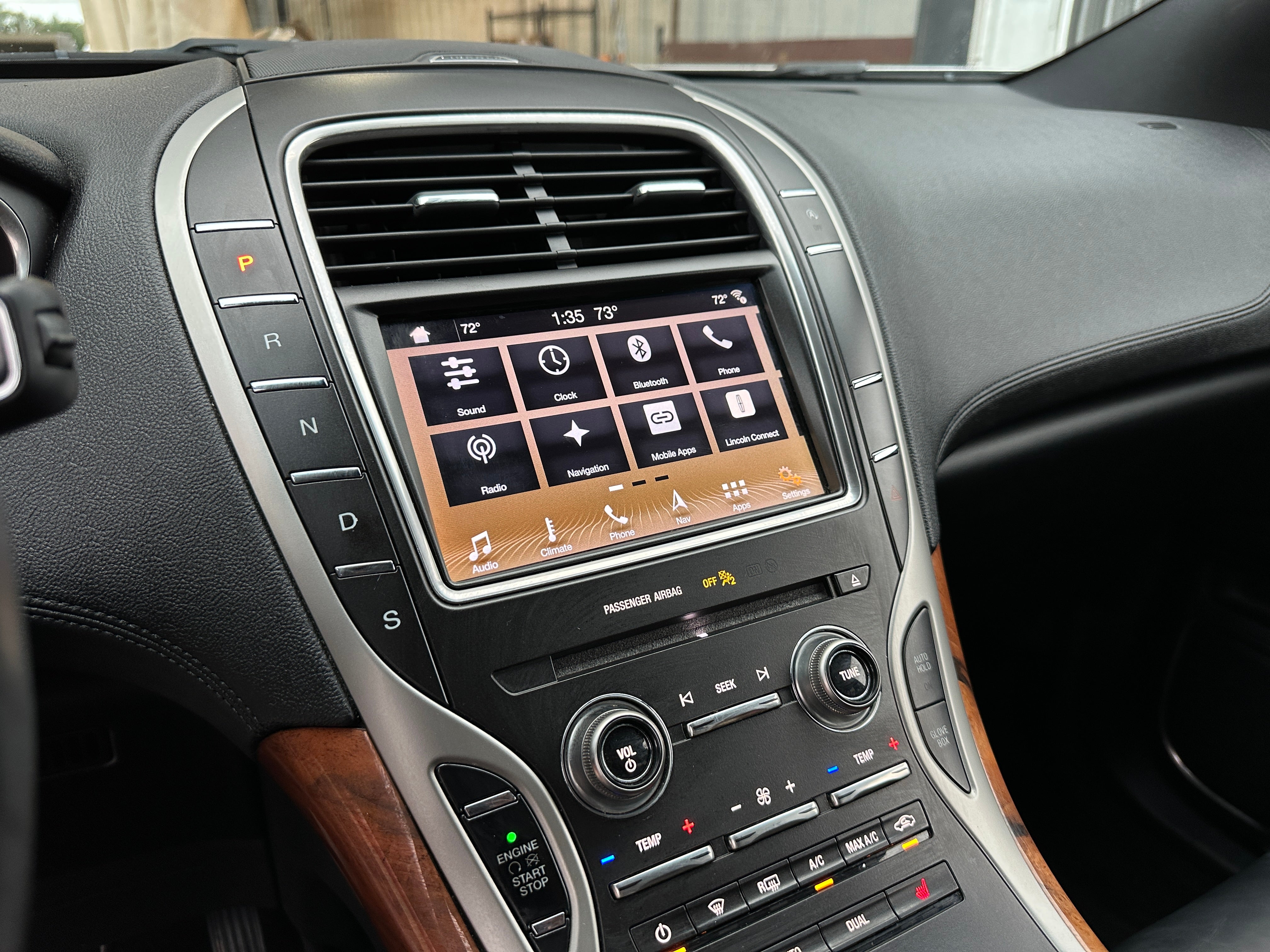 2019 Lincoln Nautilus Select 3