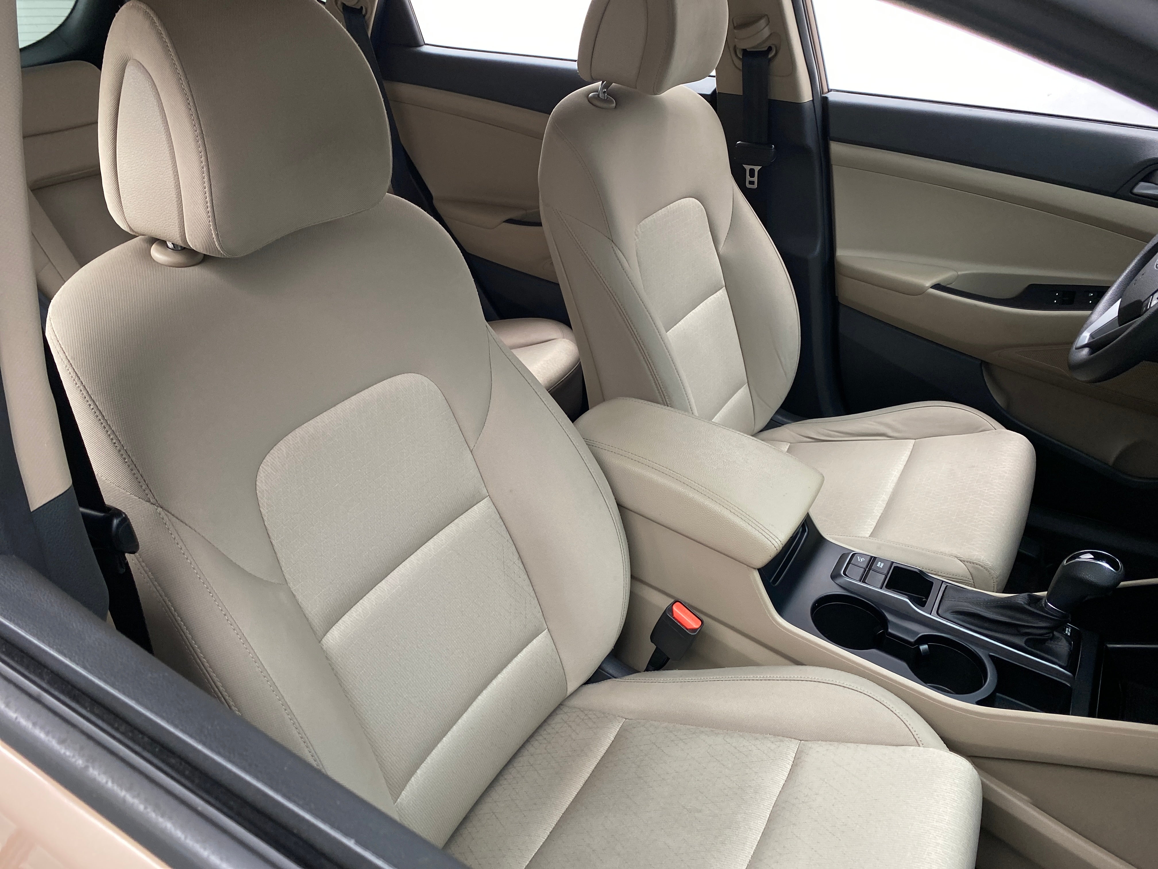 2017 Hyundai Tucson SE 2
