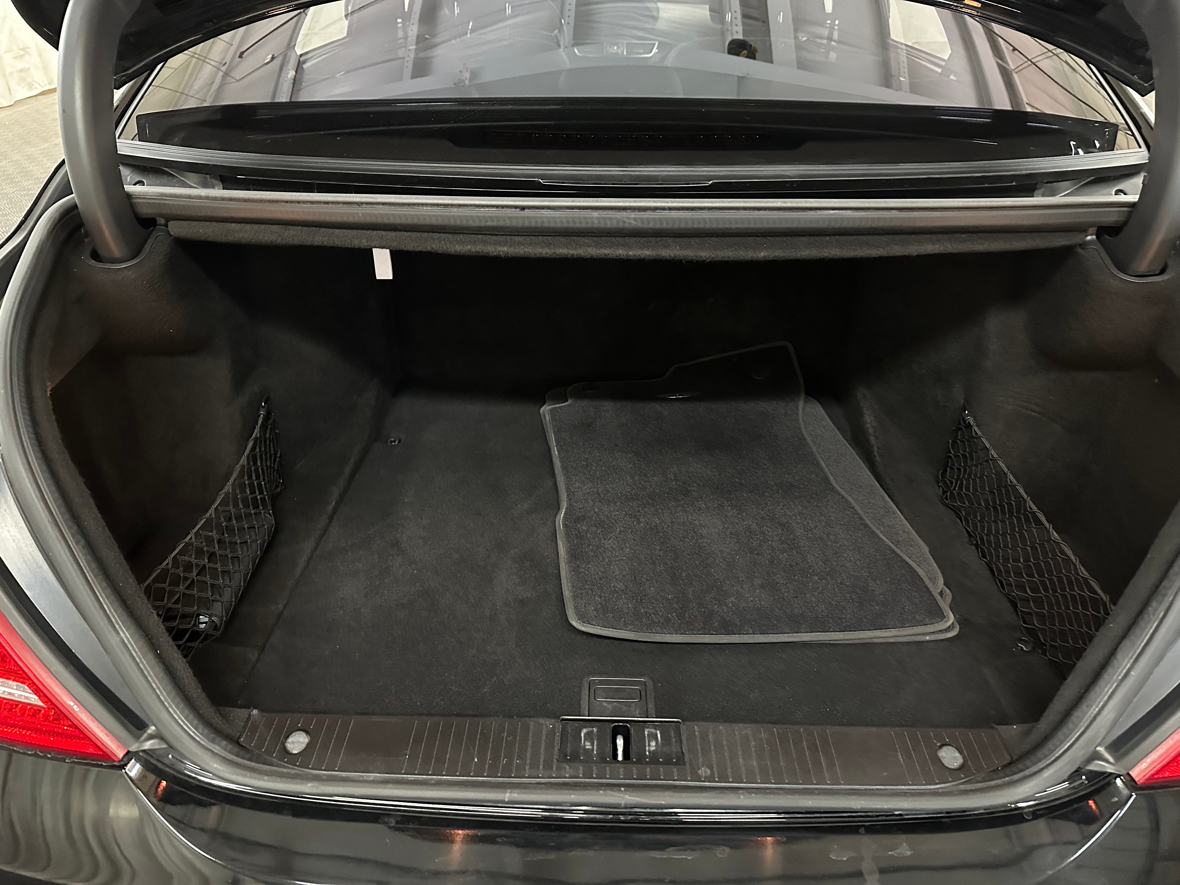 2012 Mercedes-Benz S-Class S 550 6