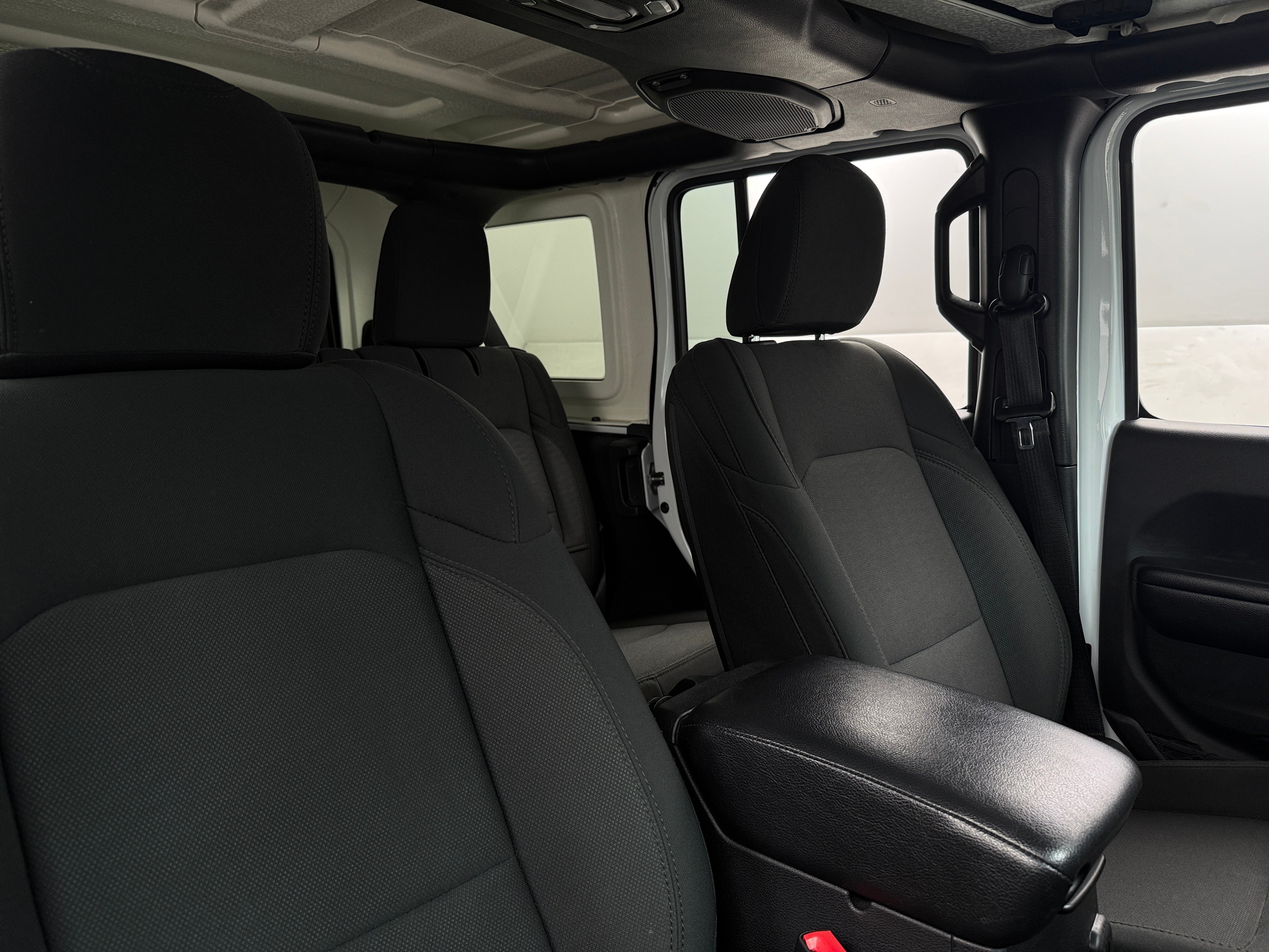 2020 Jeep Wrangler Unlimited Sport S 2