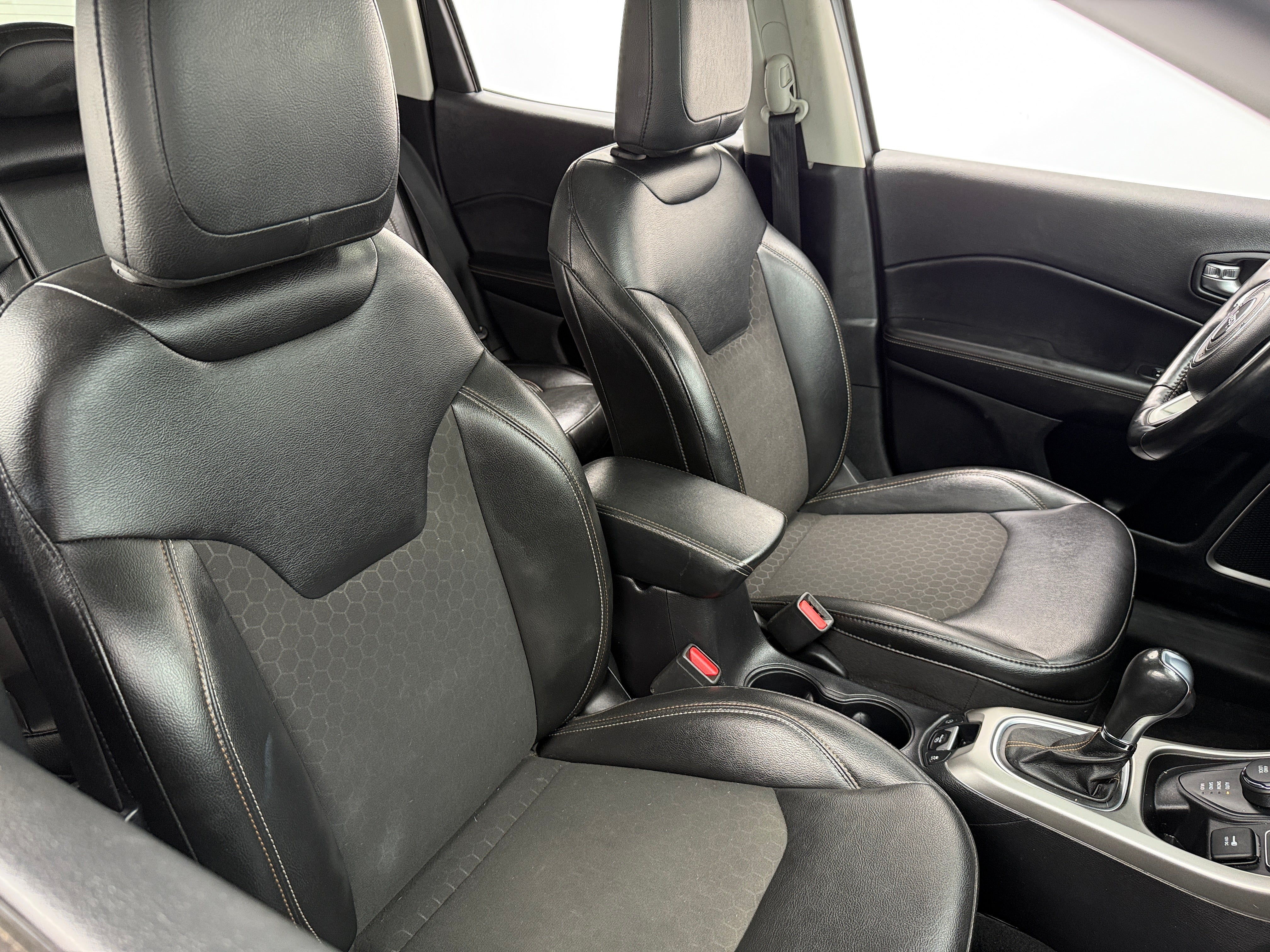 2021 Jeep Compass Latitude 2