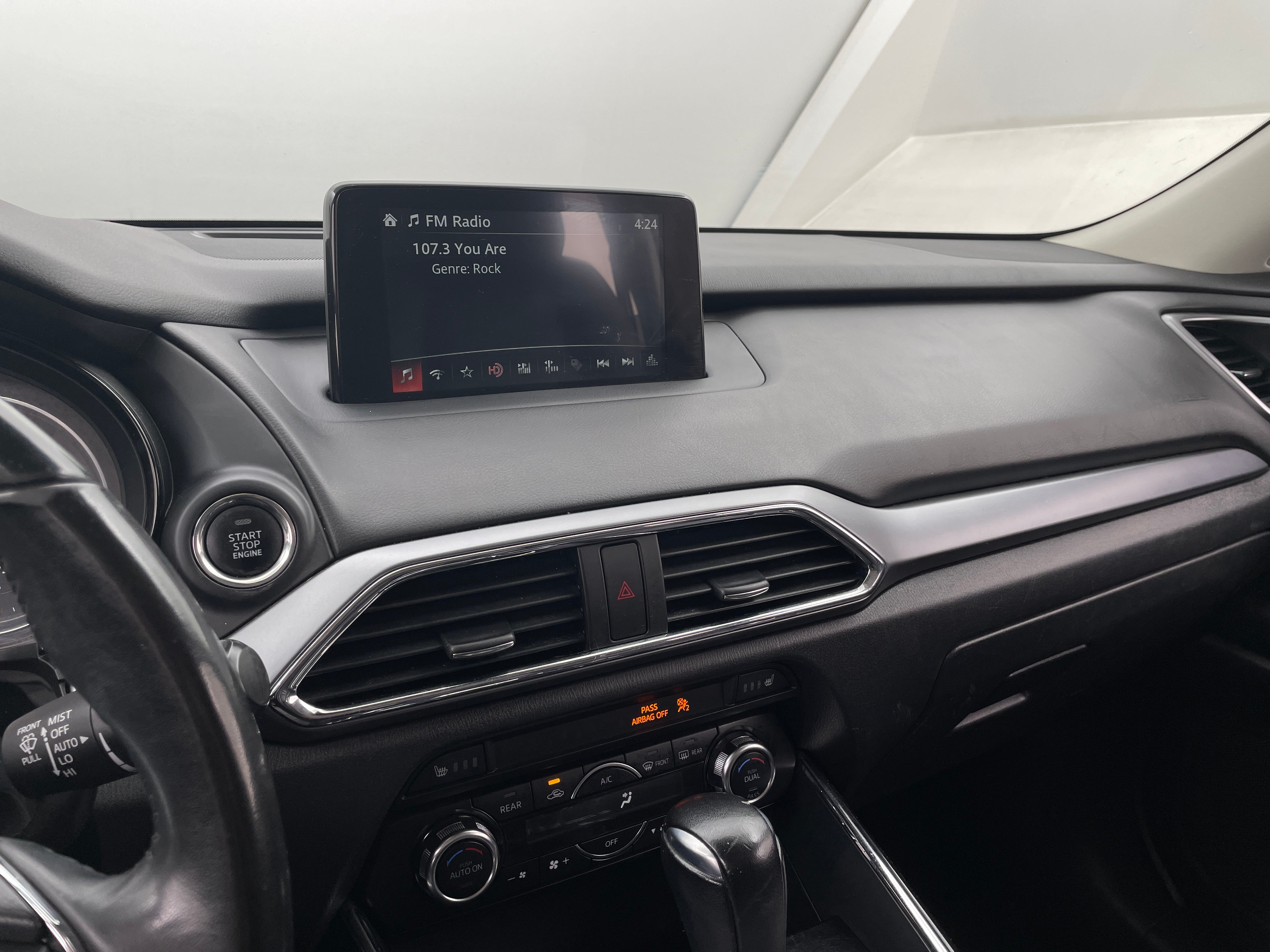 2018 Mazda CX-9 Touring 3