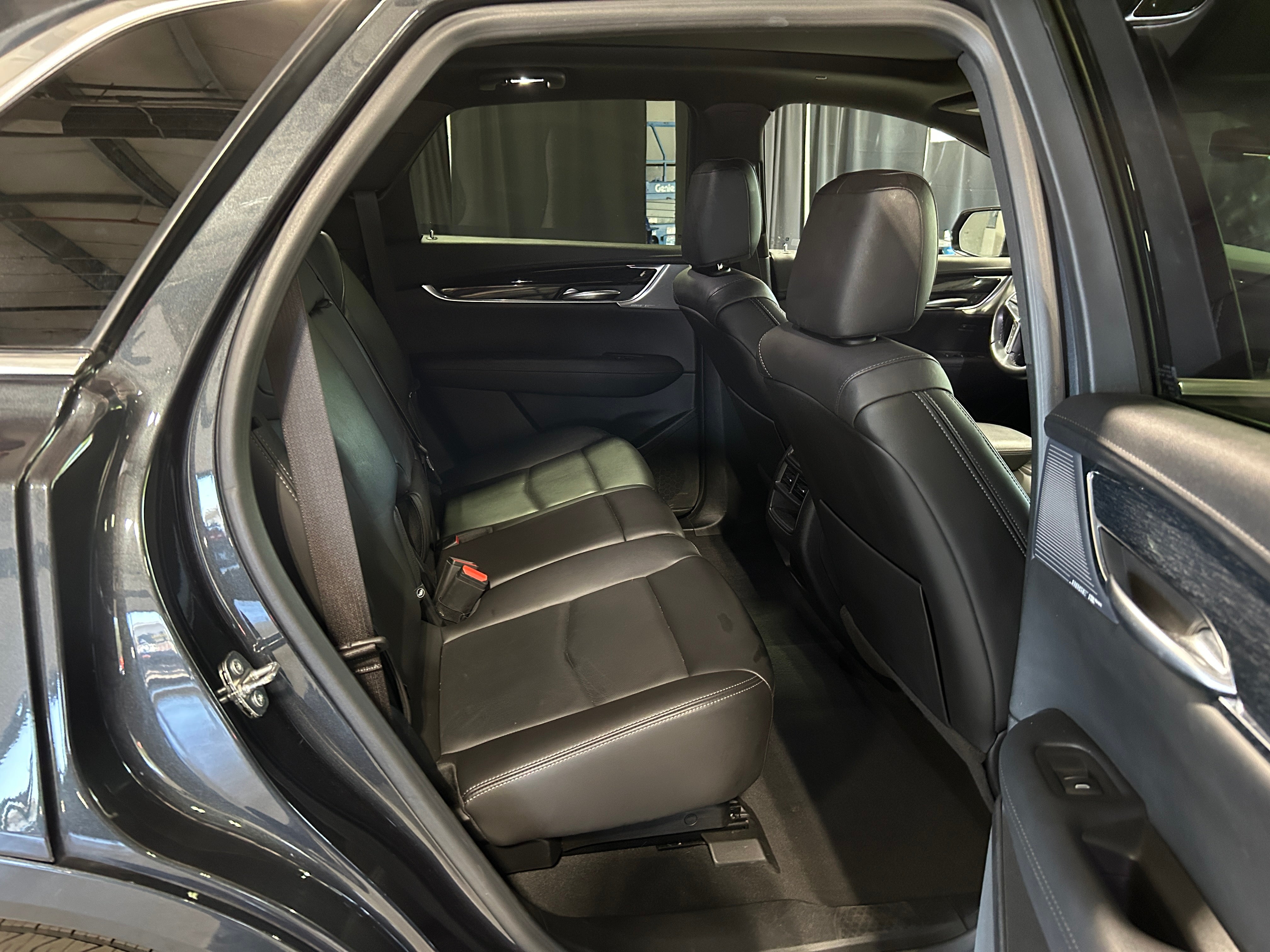 2023 Cadillac XT5 Premium Luxury 5