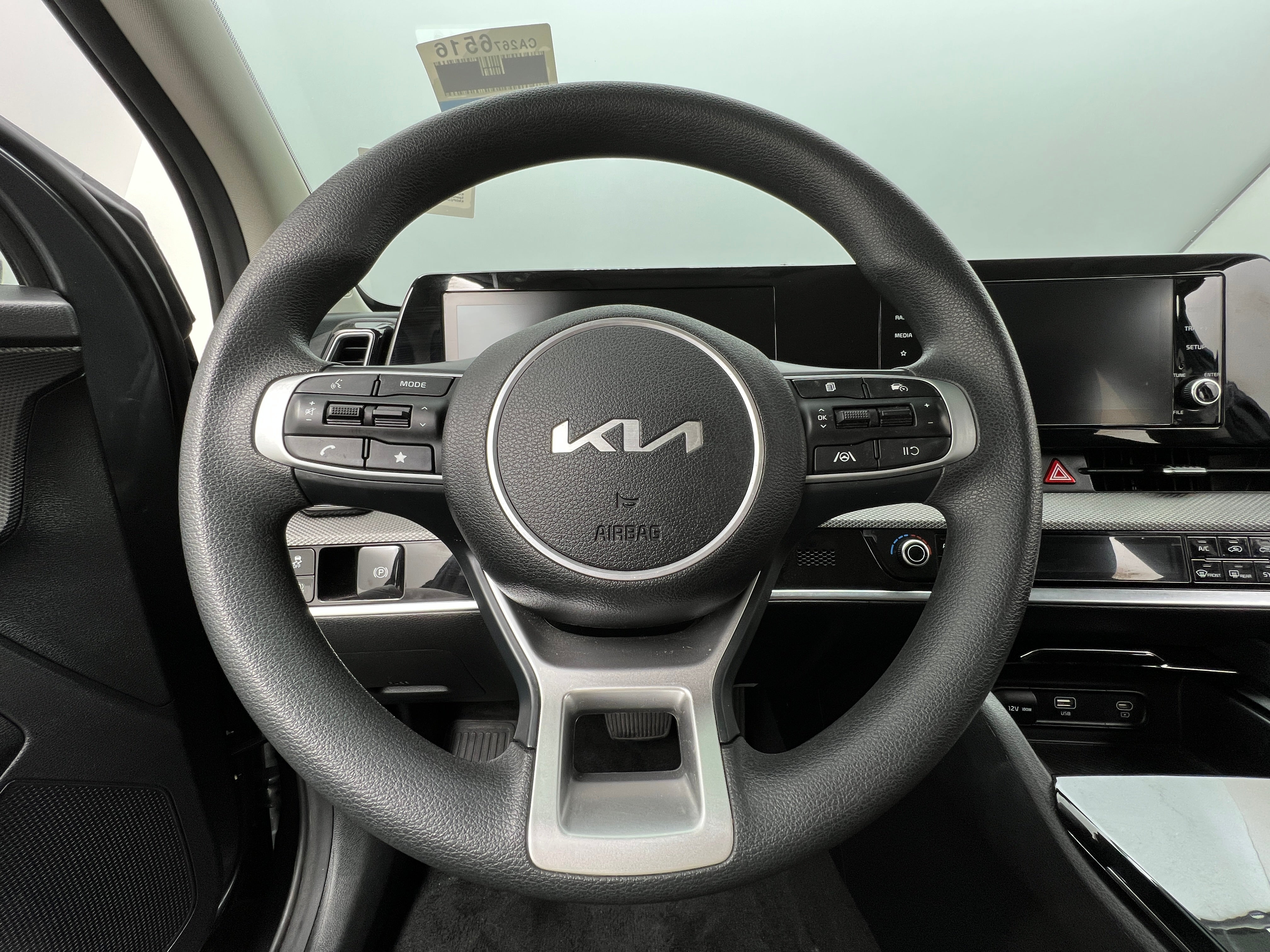 Thumbnail: 2023 Kia Sportage - 5