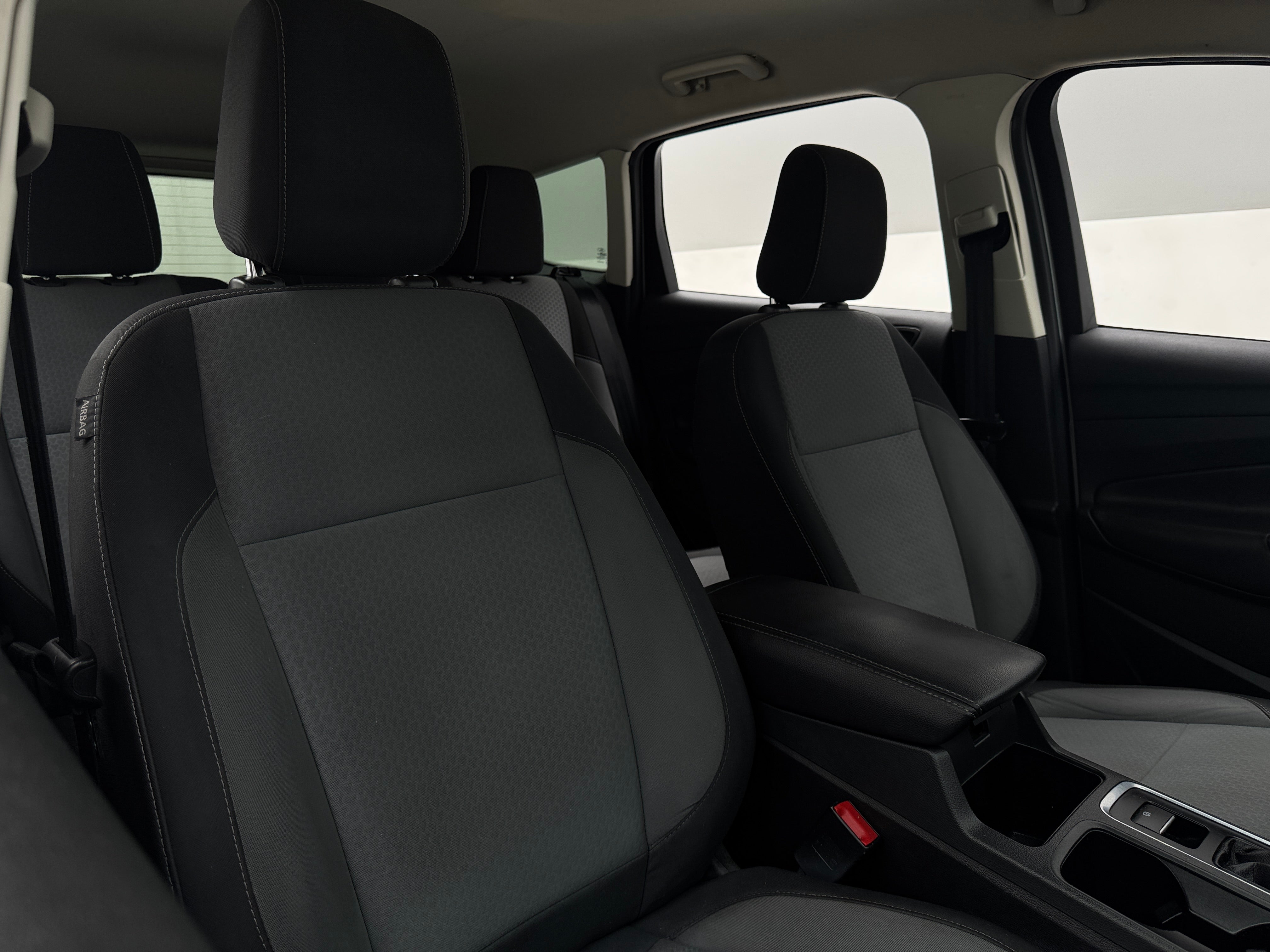 2018 Ford Escape SE 2