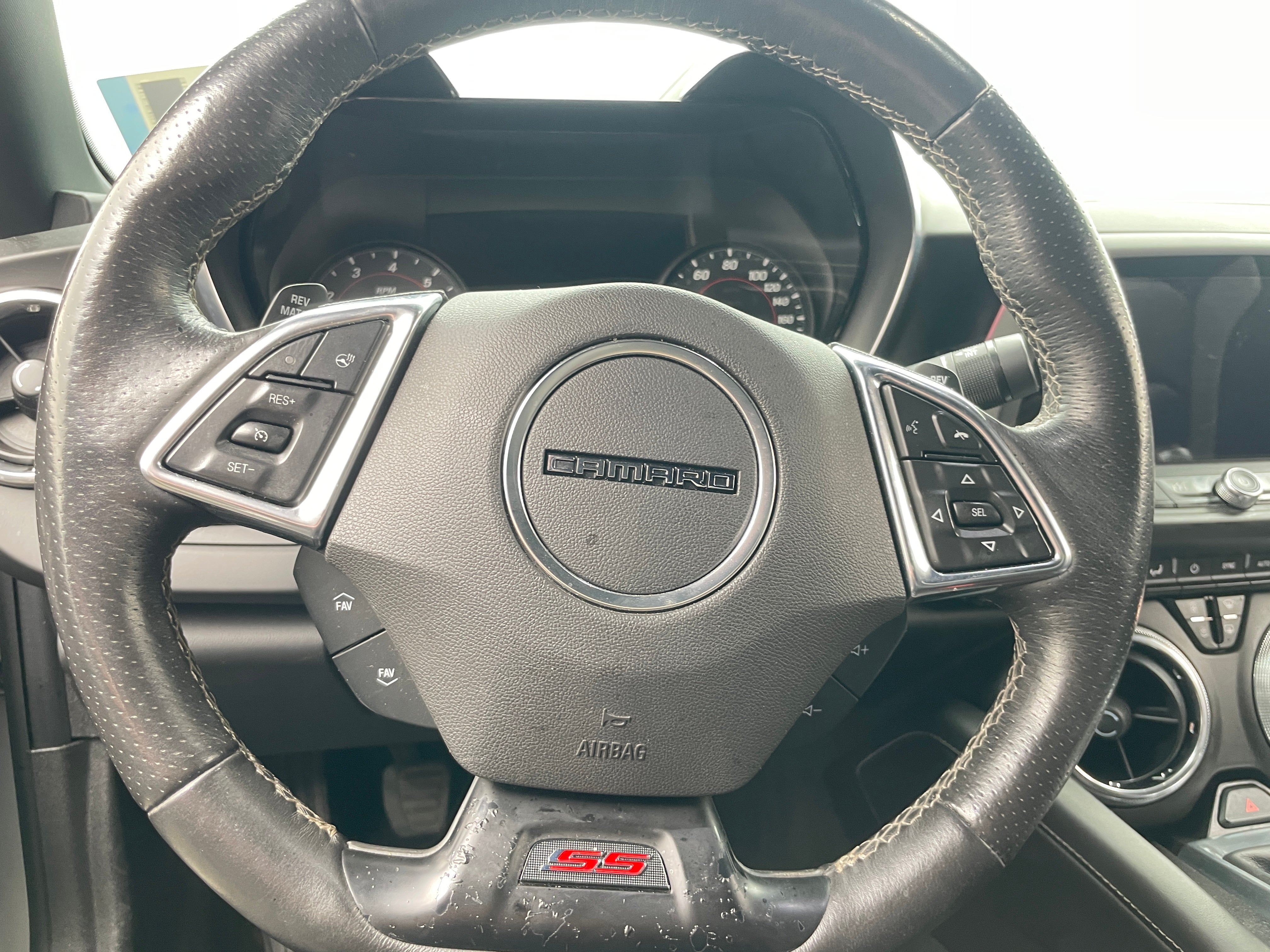 2016 Chevrolet Camaro SS 3