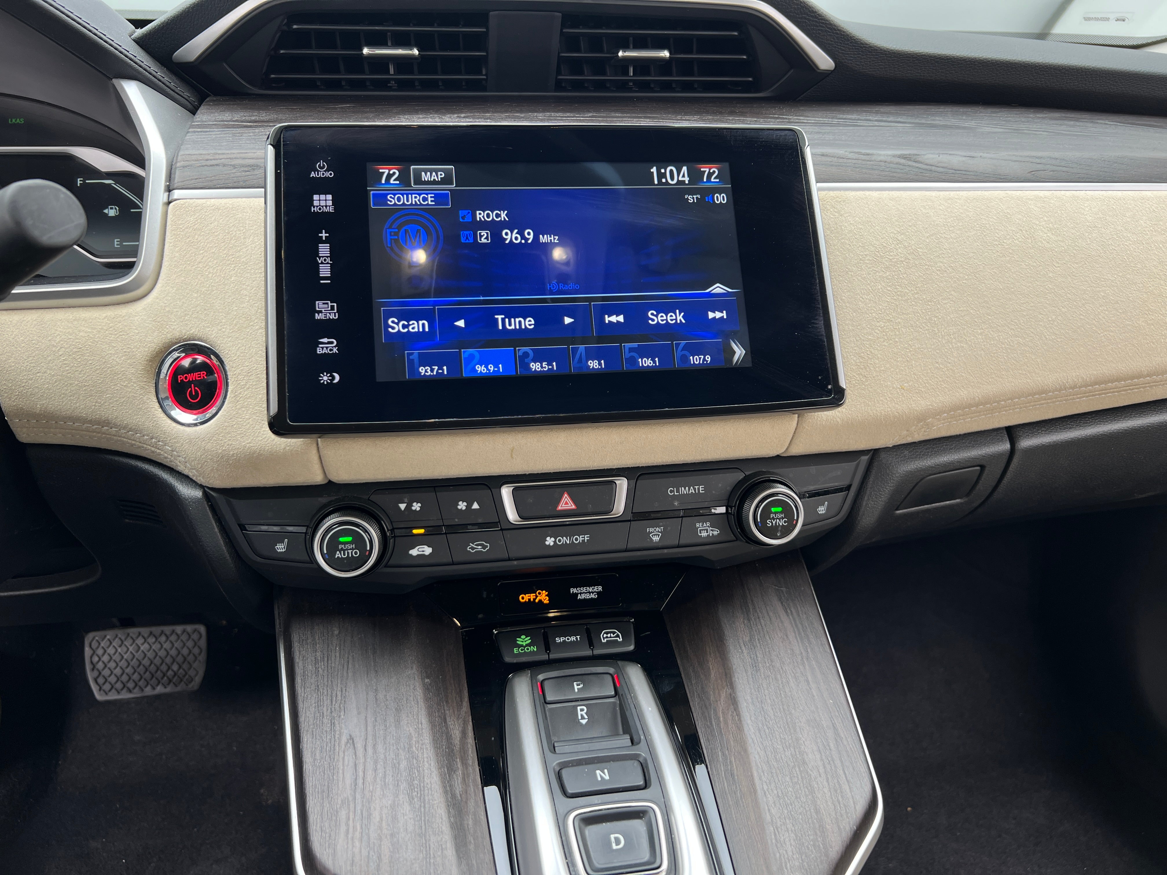 2018 Honda Clarity Touring 3