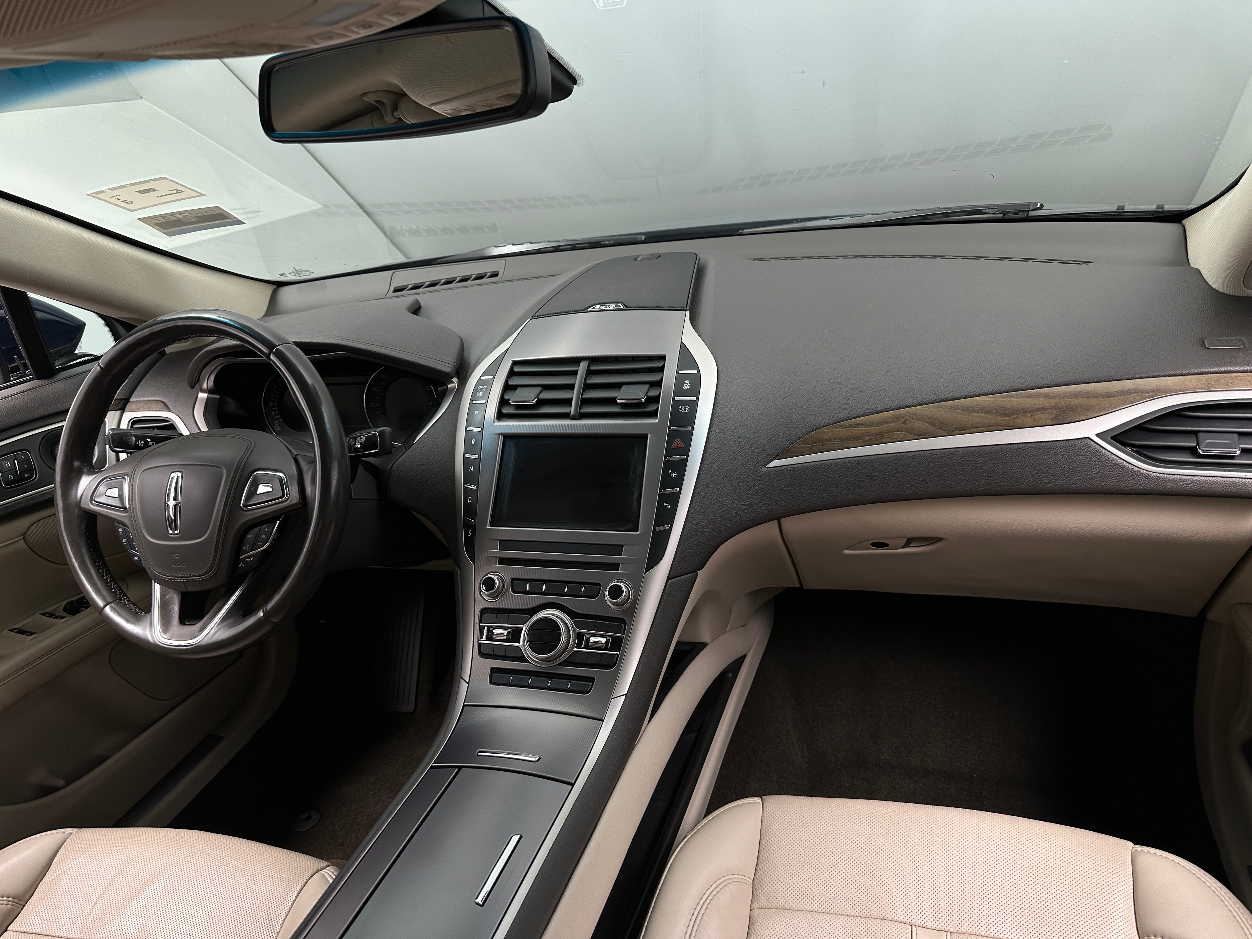 2019 Lincoln MKZ Reserve 2
