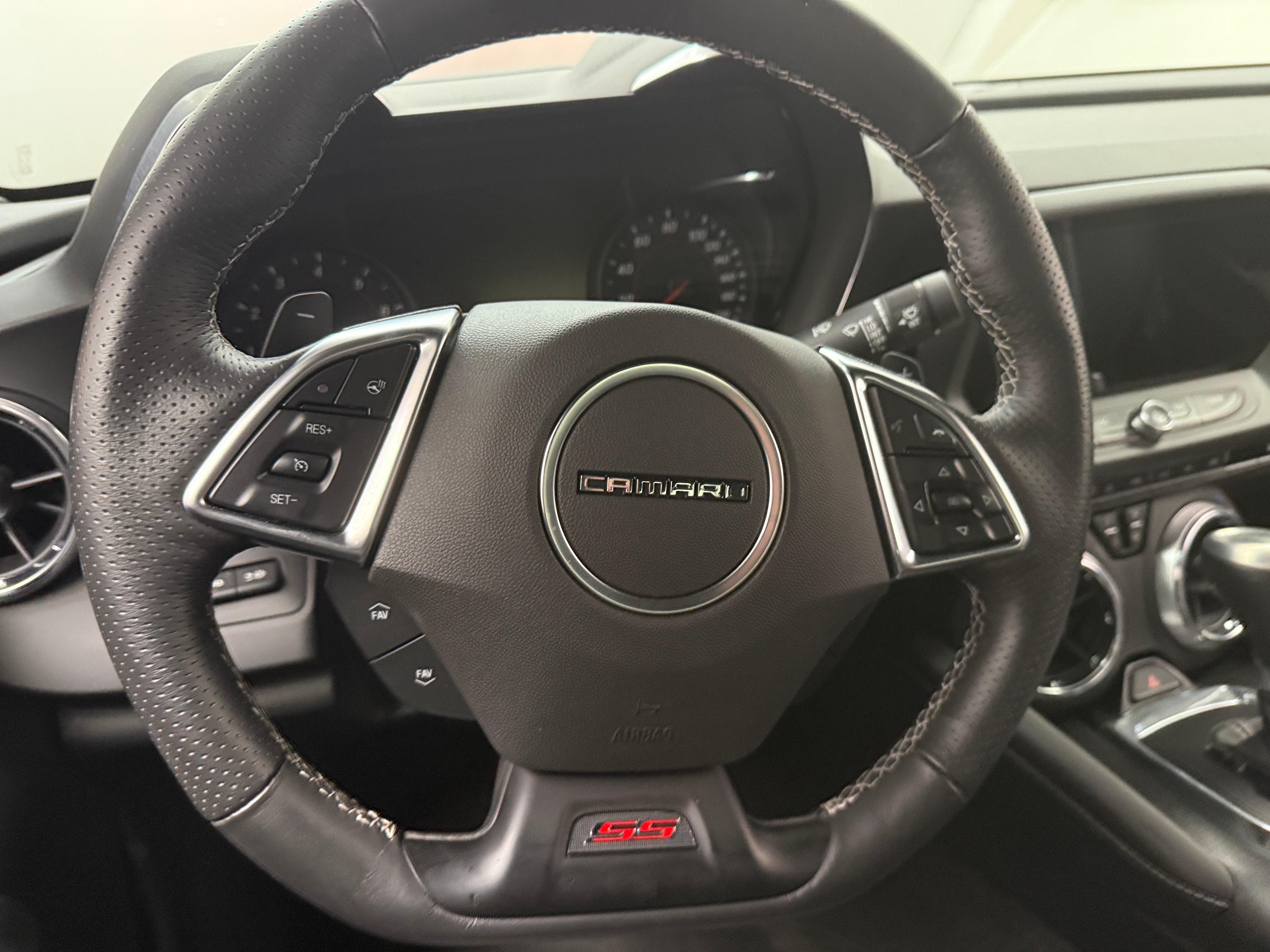 2016 Chevrolet Camaro SS 4