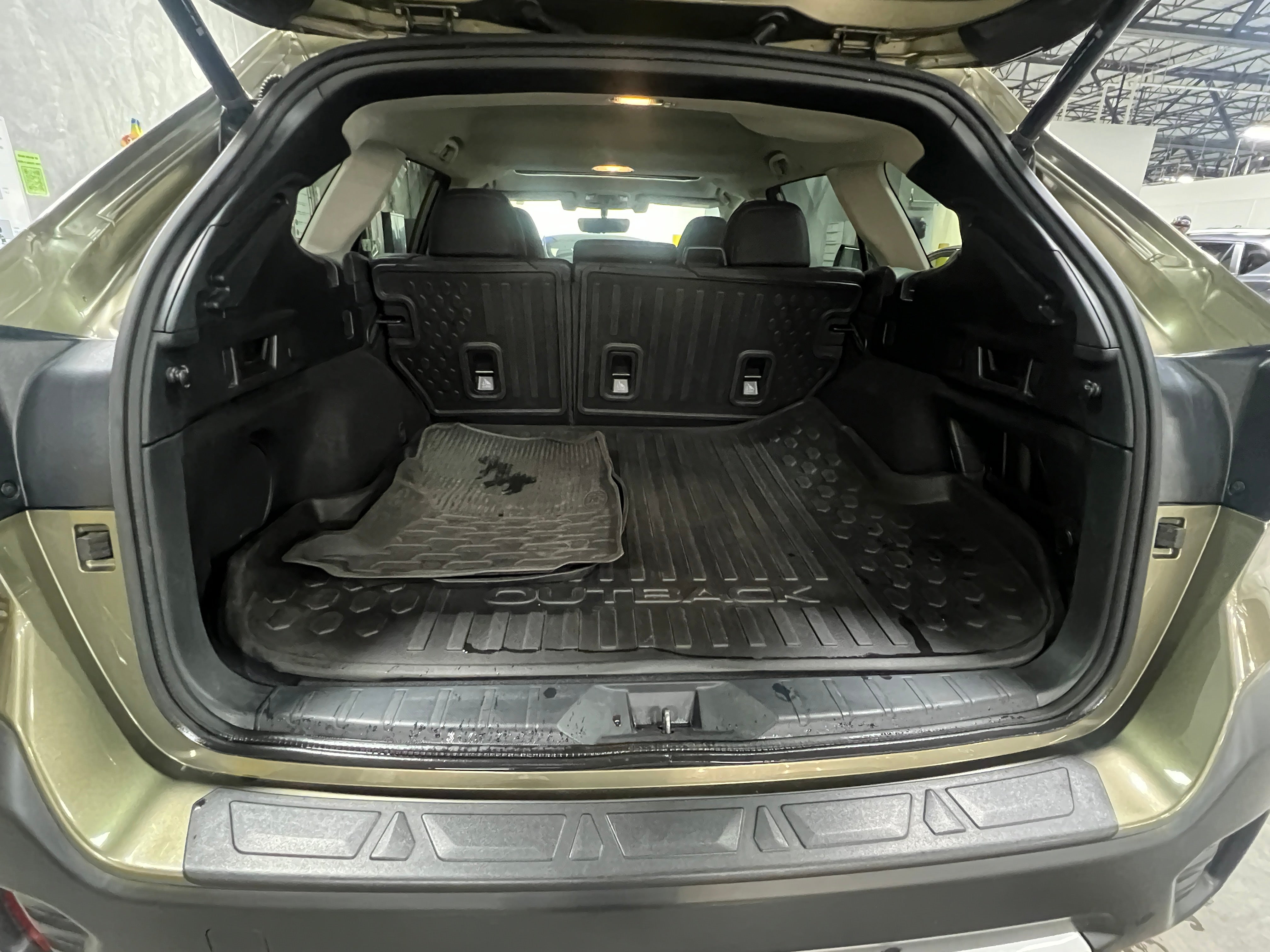 2022 Subaru Outback Limited 6