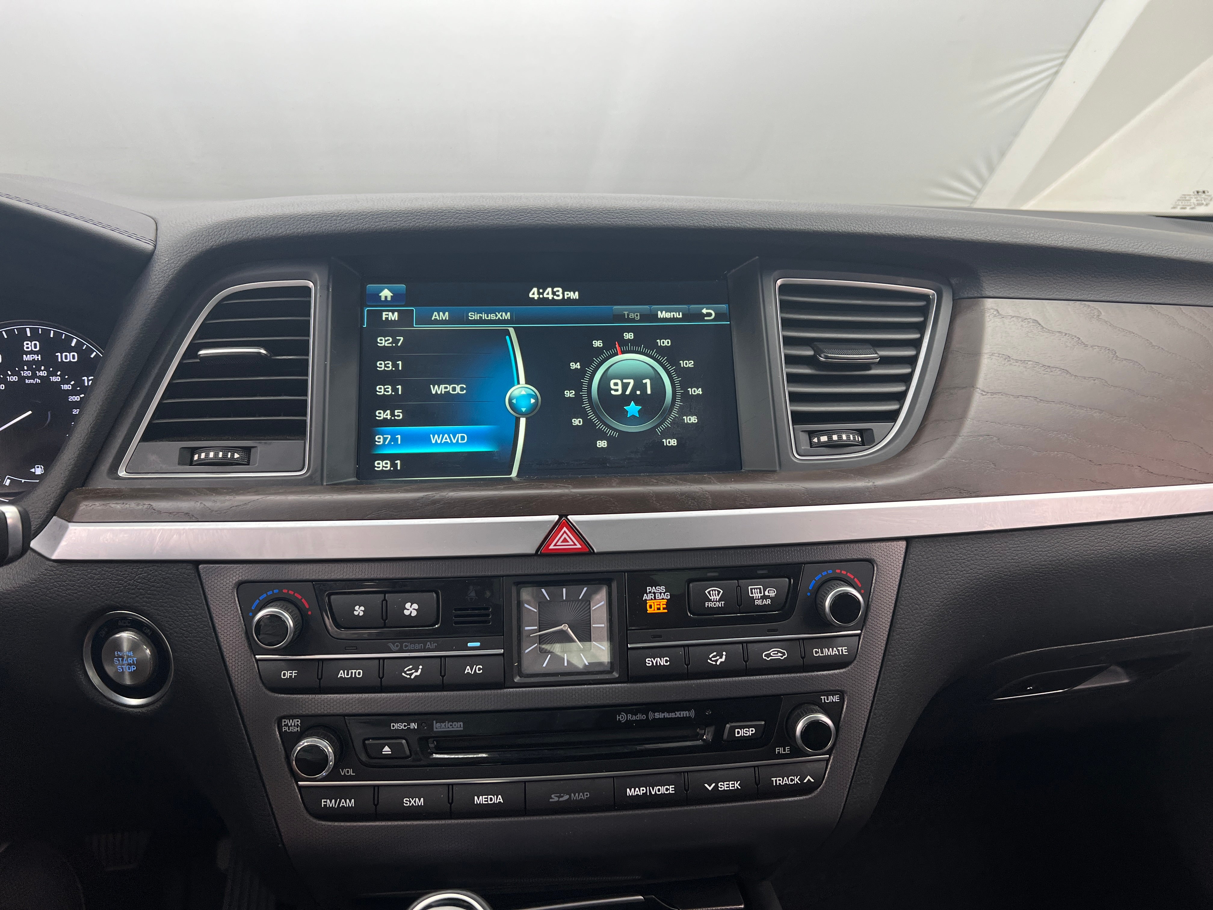 2015 Hyundai Genesis 3.8 3