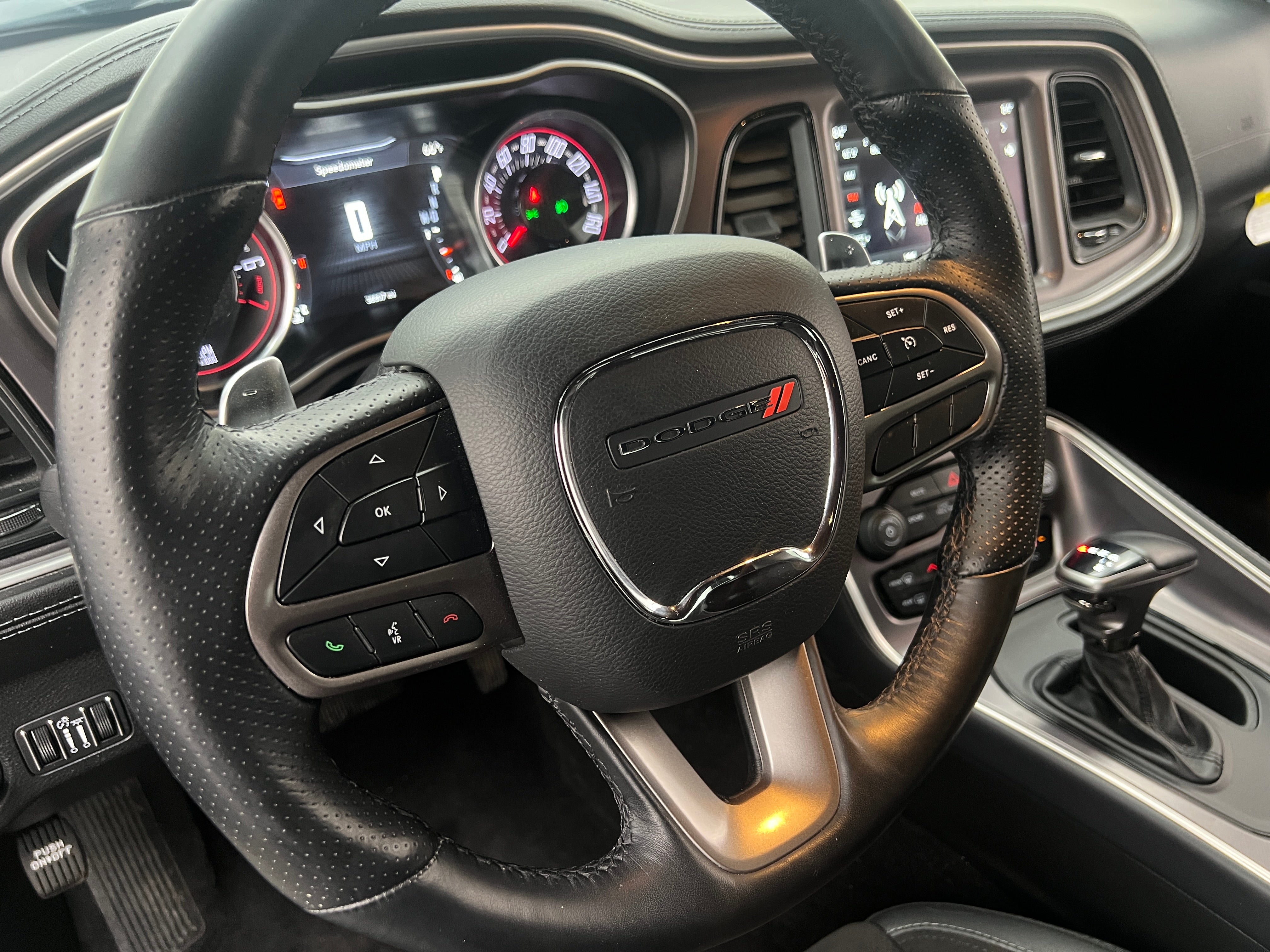 2022 Dodge Challenger GT 4