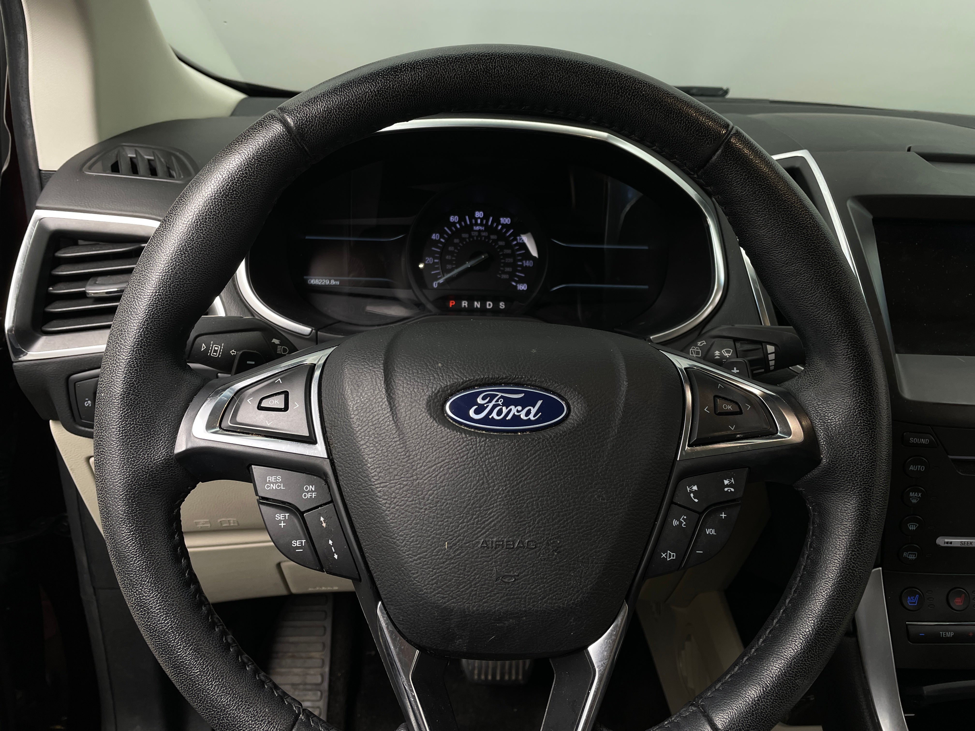 2018 Ford Edge Titanium 4