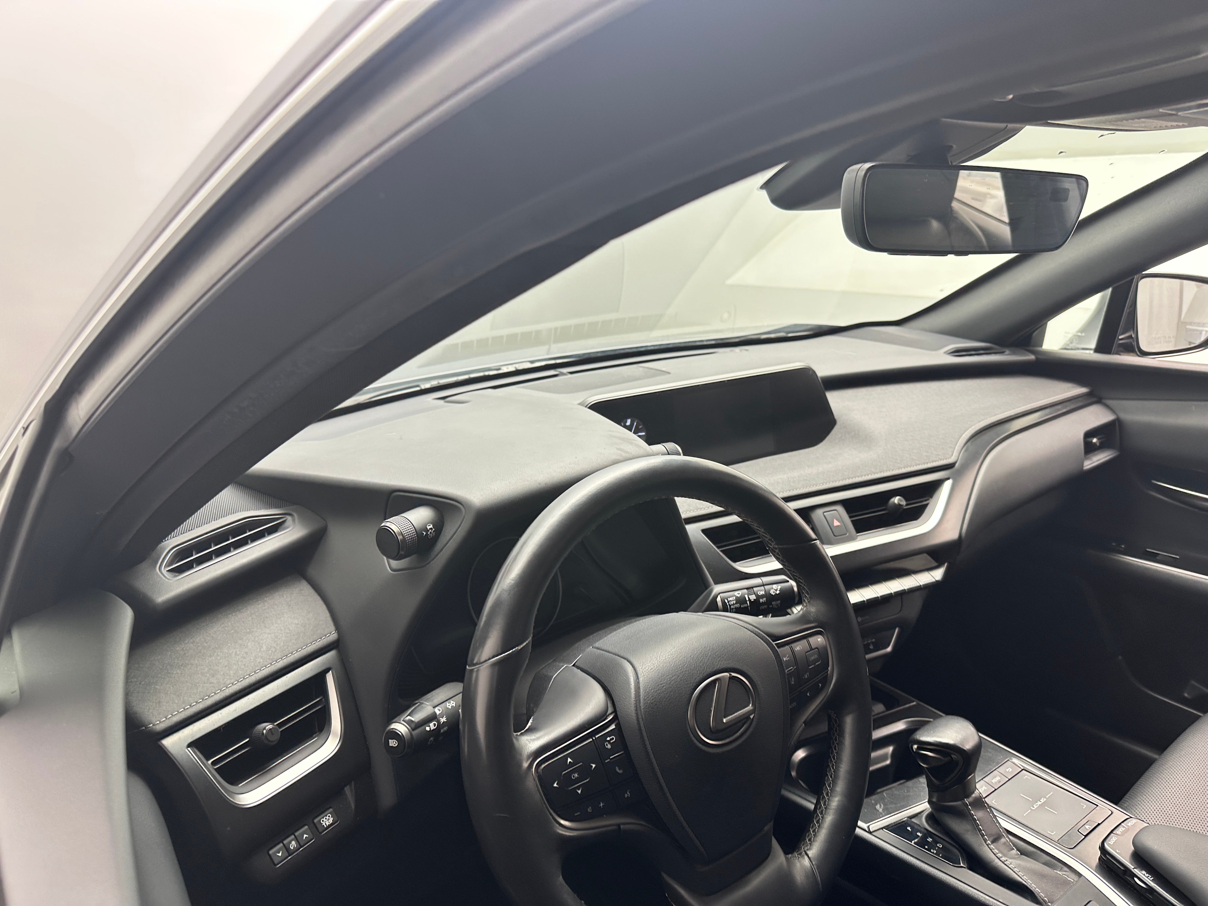 2019 Lexus UX 250h 3