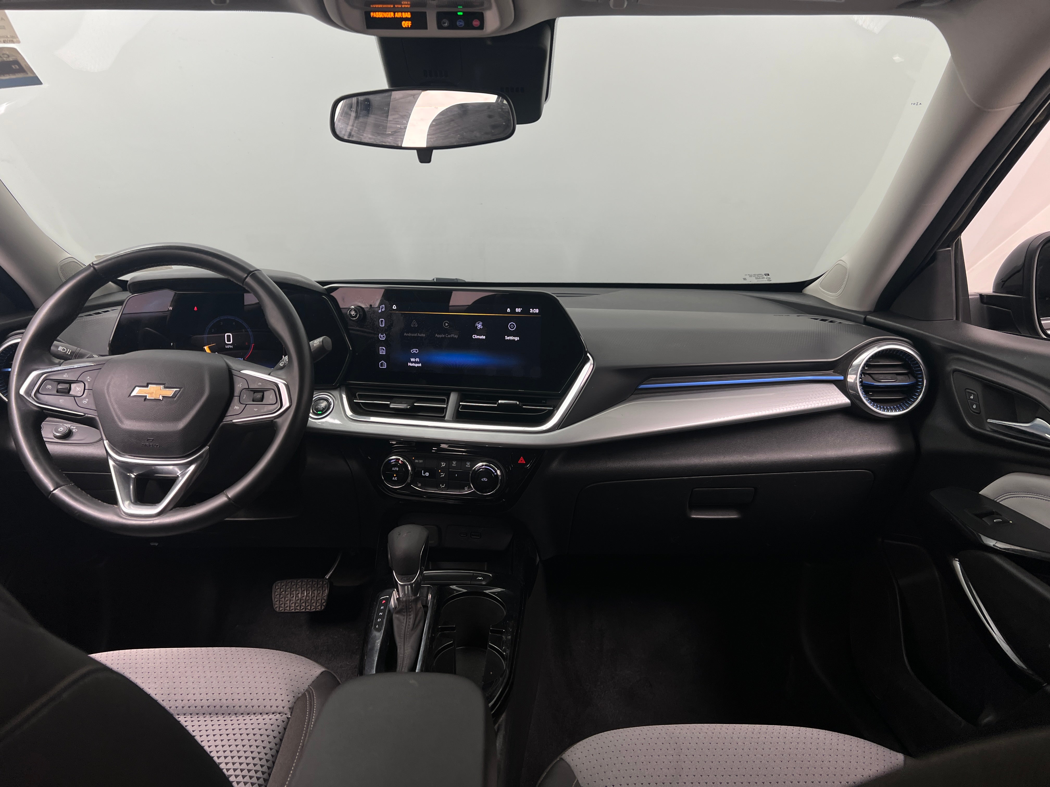 2024 Chevrolet Trax LT 3