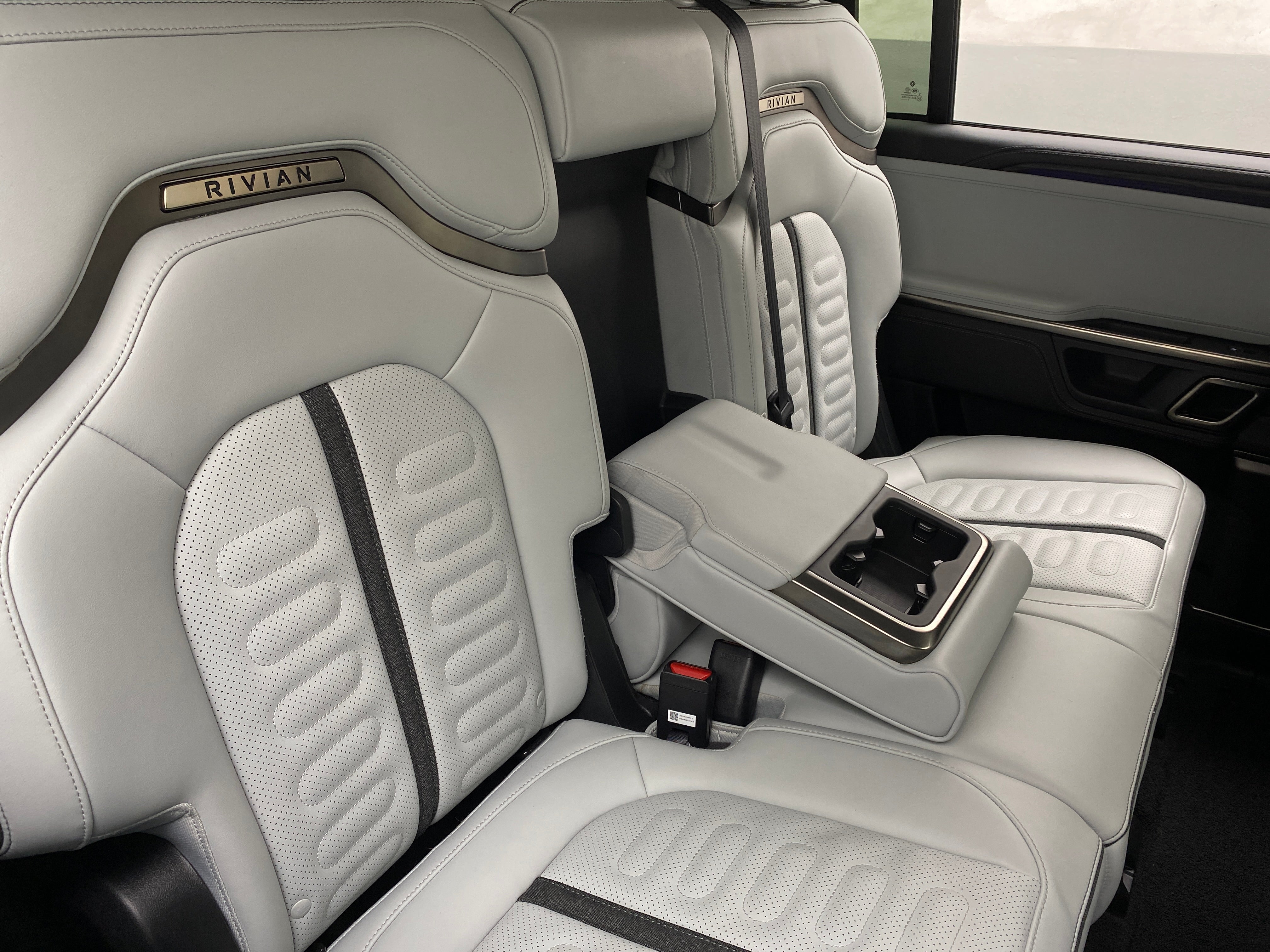 2023 Rivian R1S Adventure 5