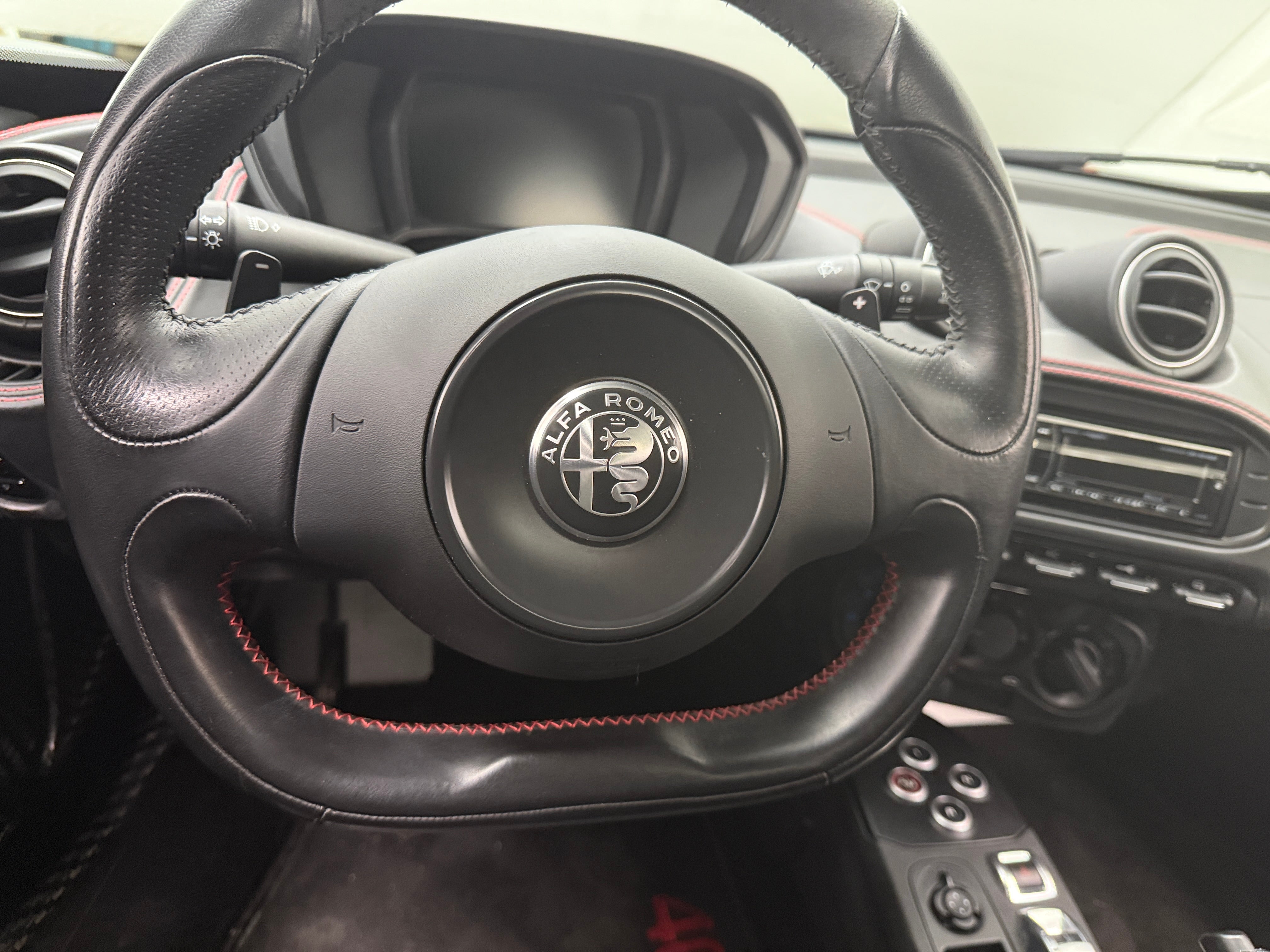 2018 Alfa Romeo 4C Base 4