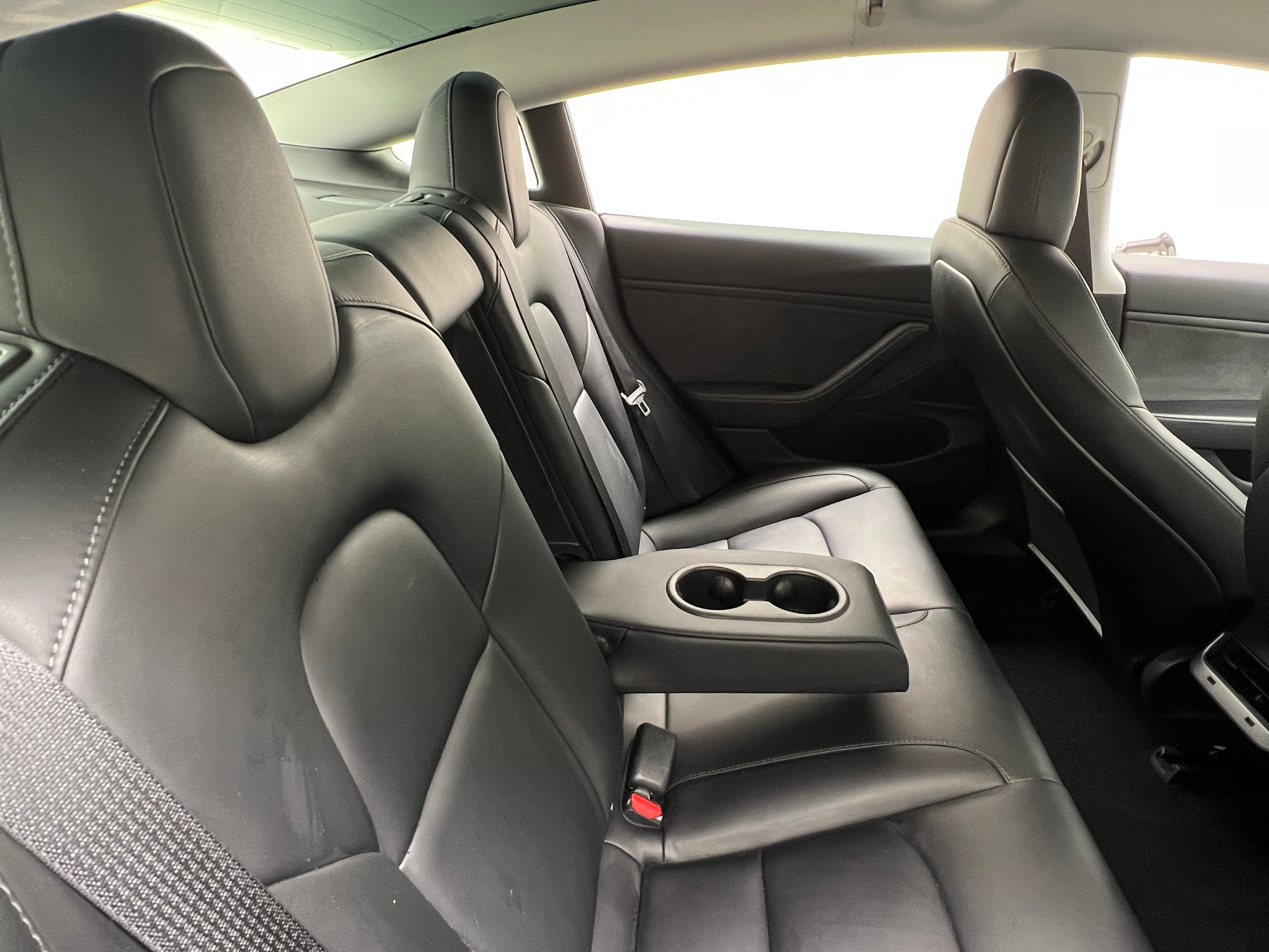 2019 Tesla Model 3 Standard Range 4