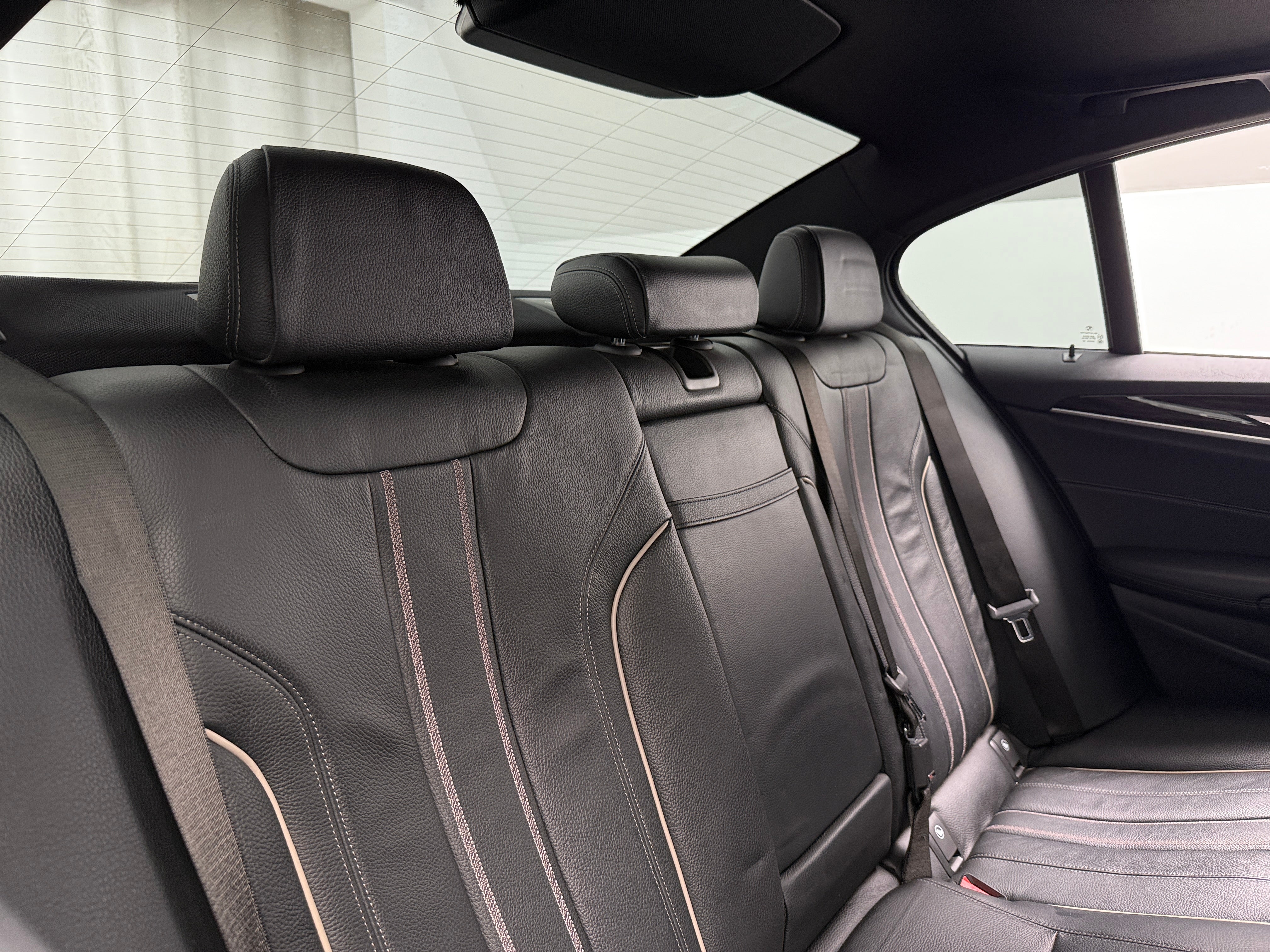2018 BMW 5 Series 530i xDrive 5