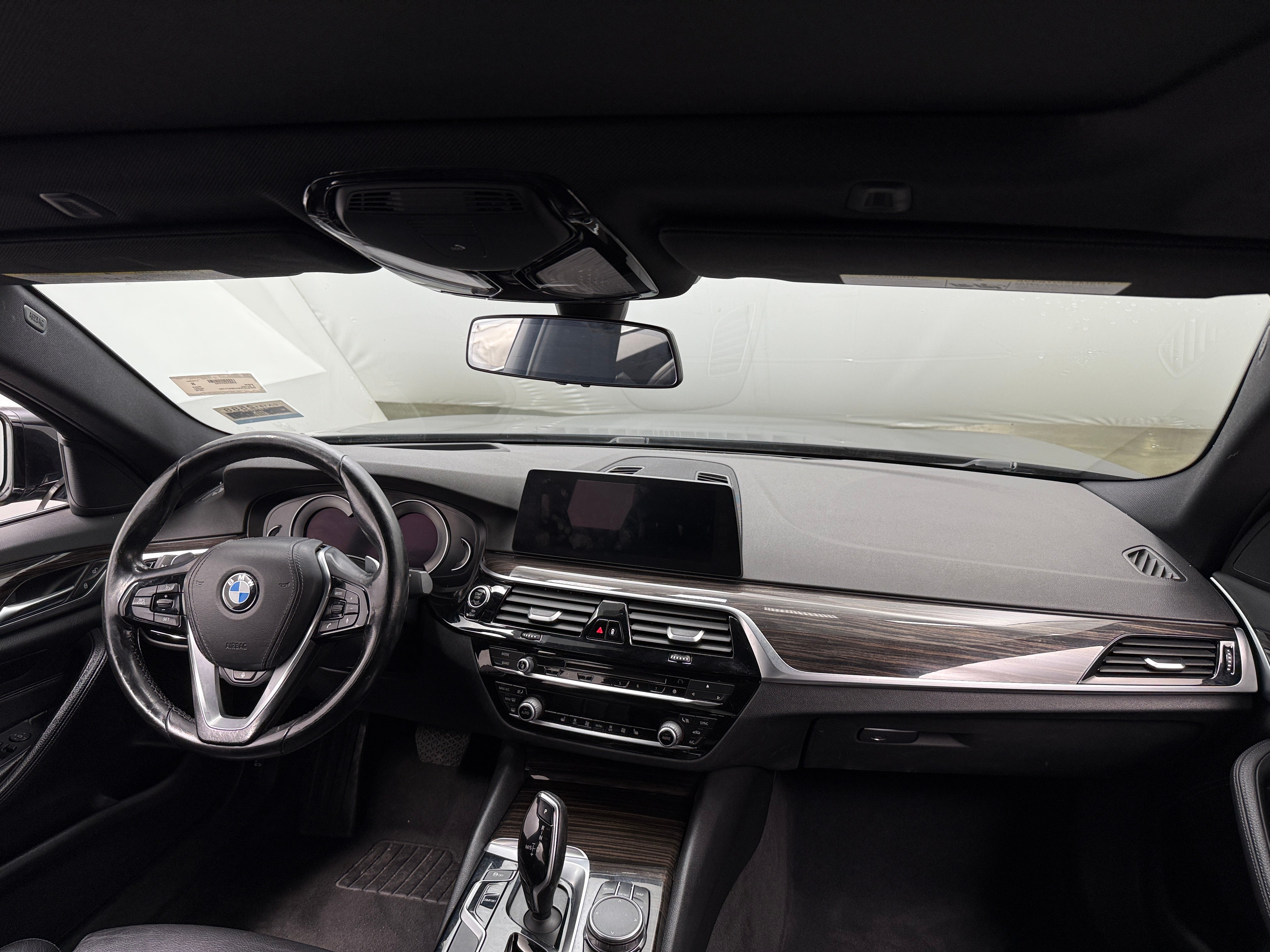 2018 BMW 5 Series 530i xDrive 2