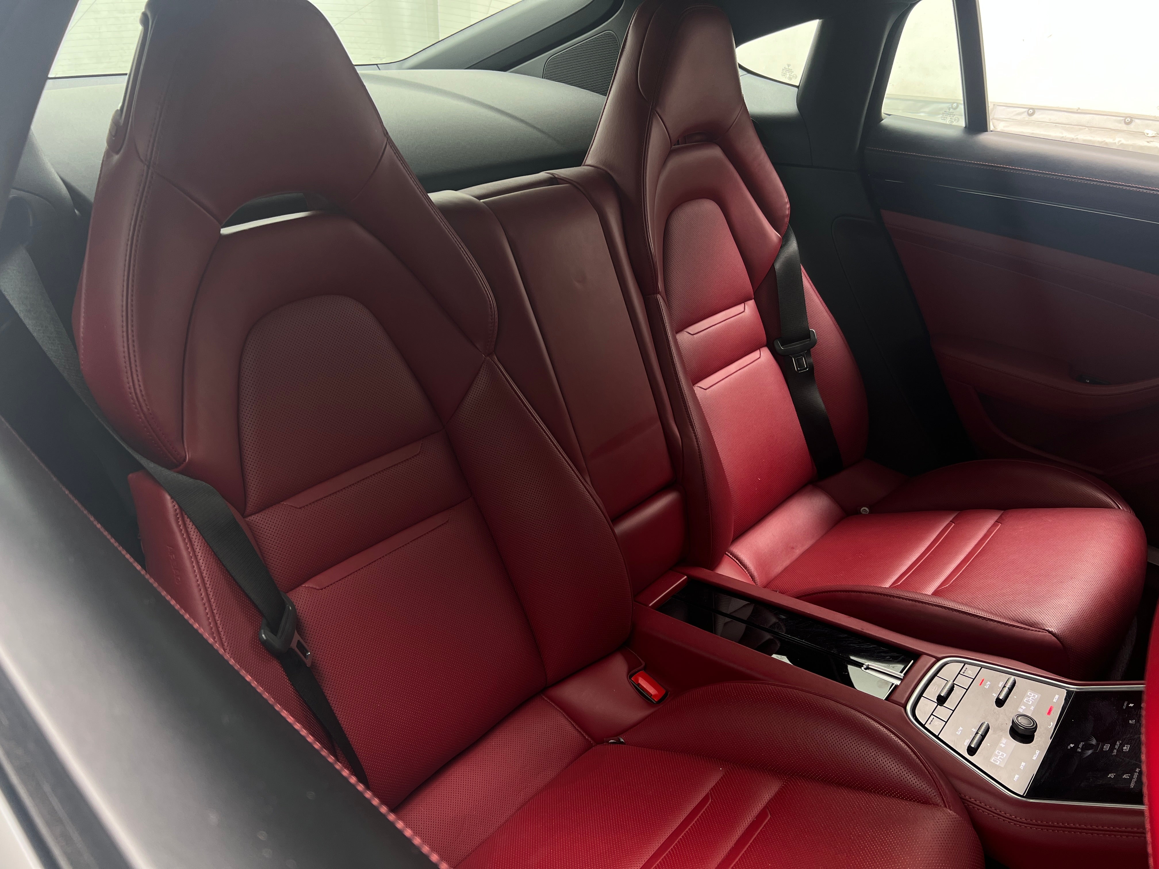 2019 Porsche Panamera 4 5