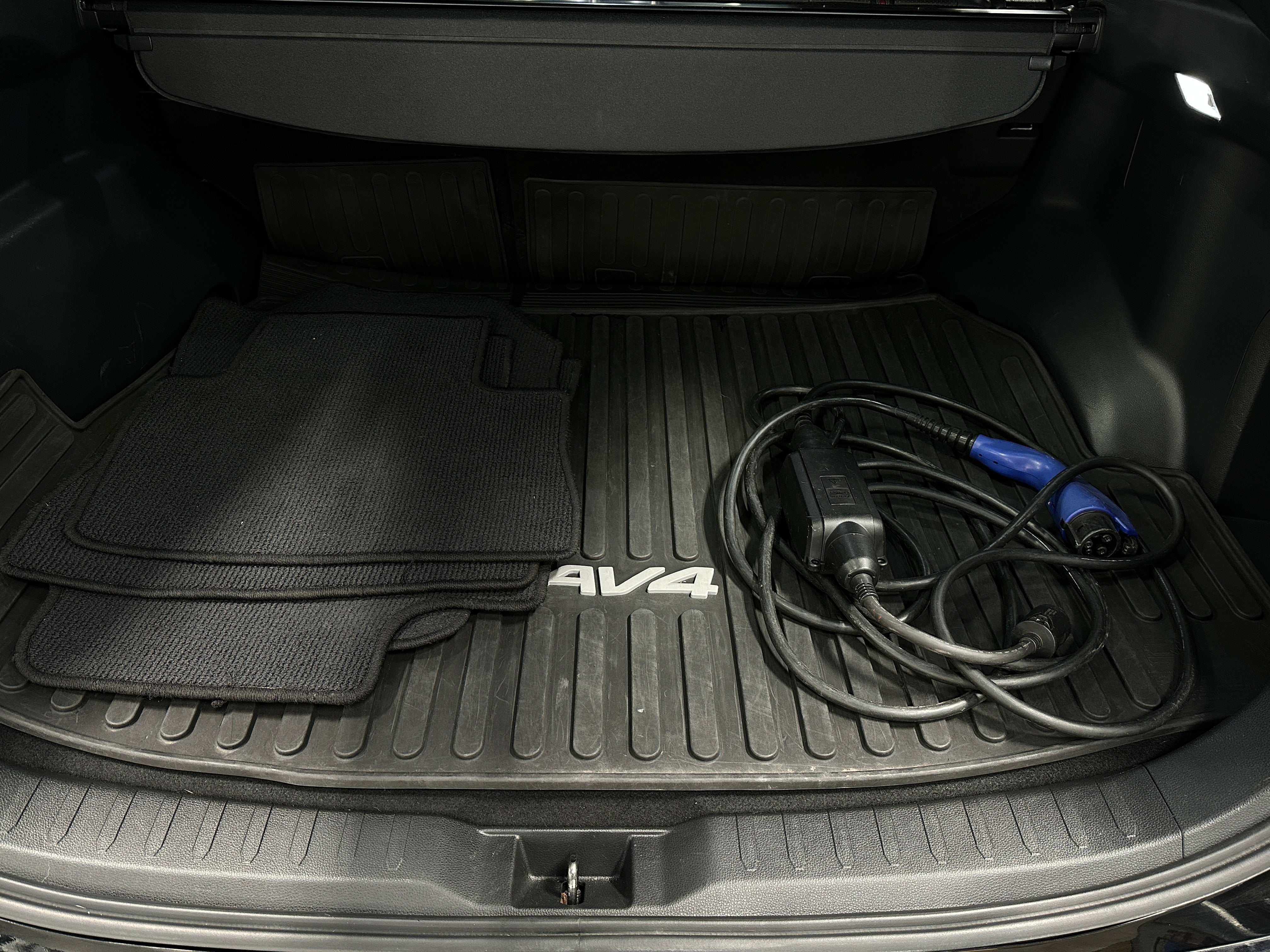 2021 Toyota RAV4 Prime XSE 6