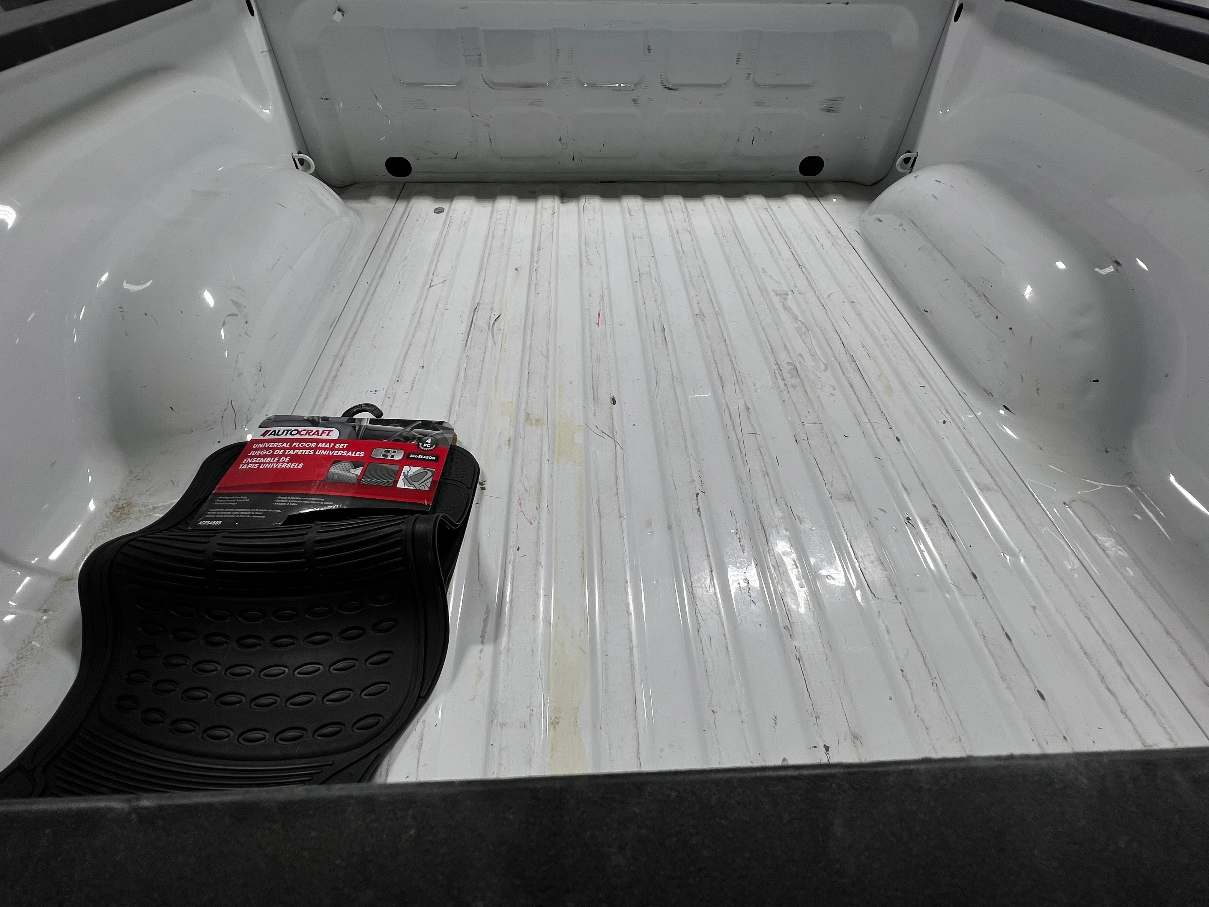 2023 RAM 1500 Classic SLT 7