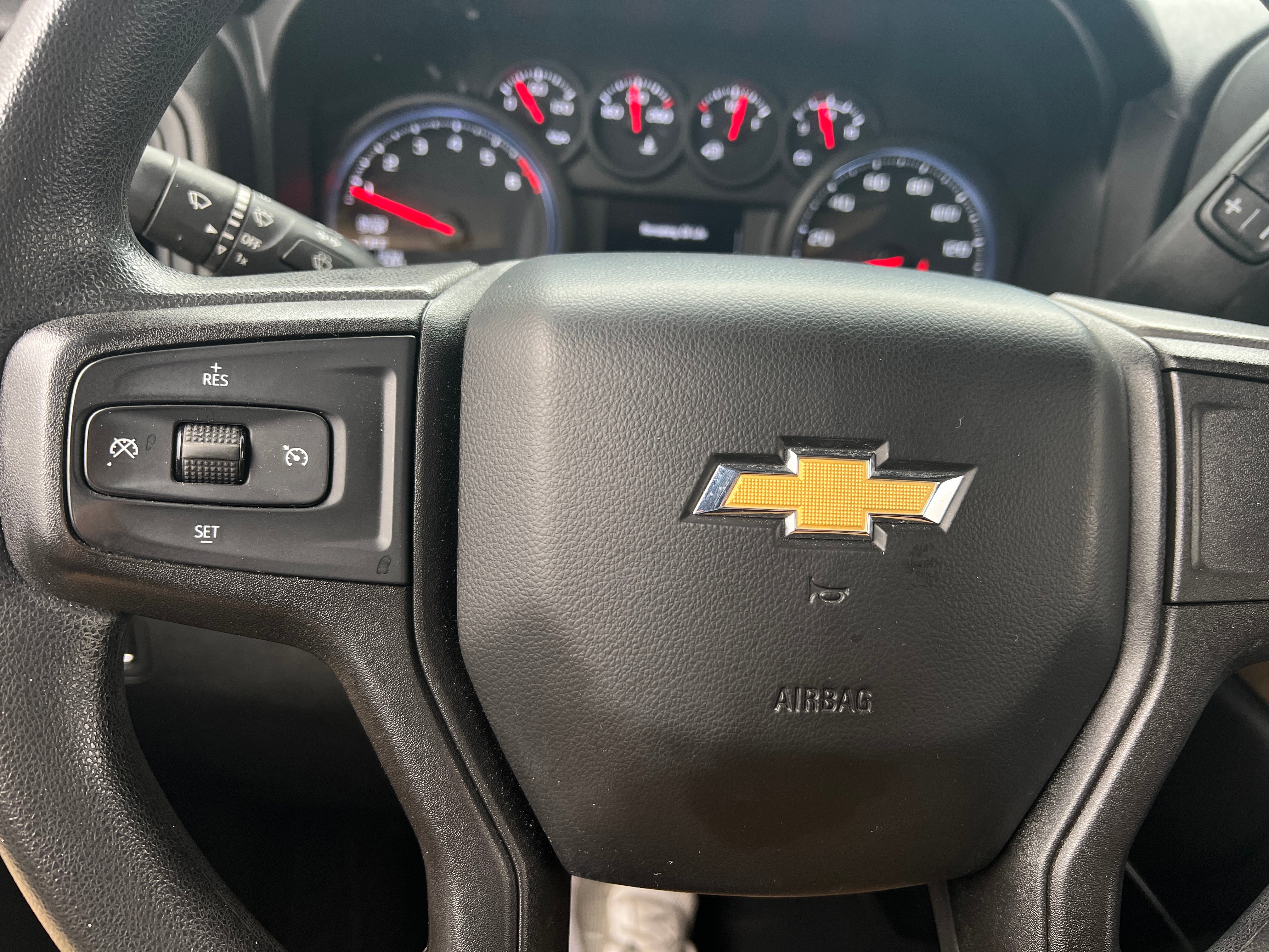 2021 Chevrolet Silverado 1500 Custom 4