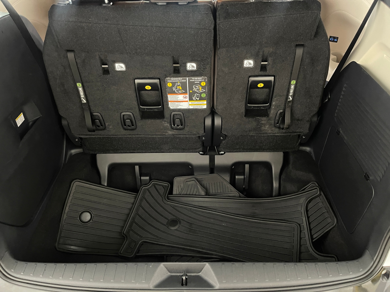 Thumbnail: 2024 Toyota Sienna - 6