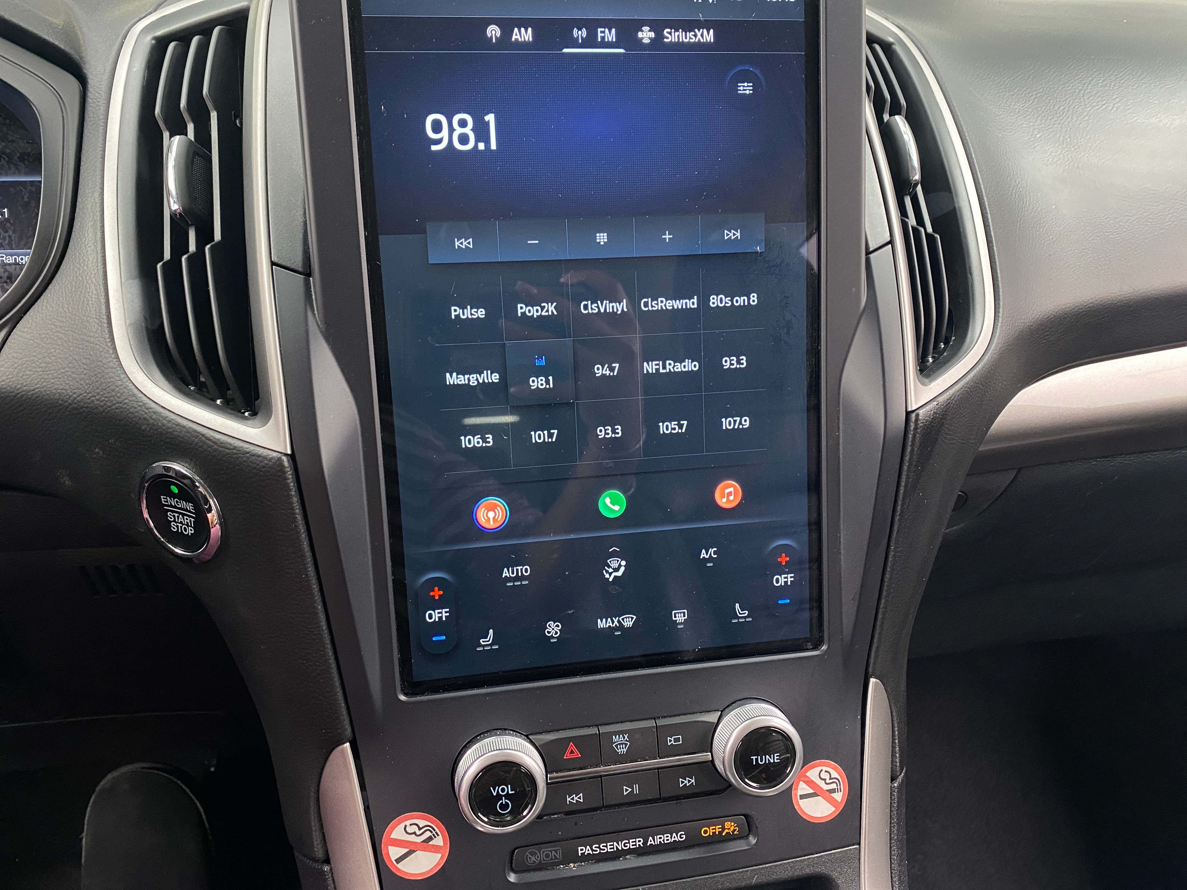 2023 Ford Edge SEL 3