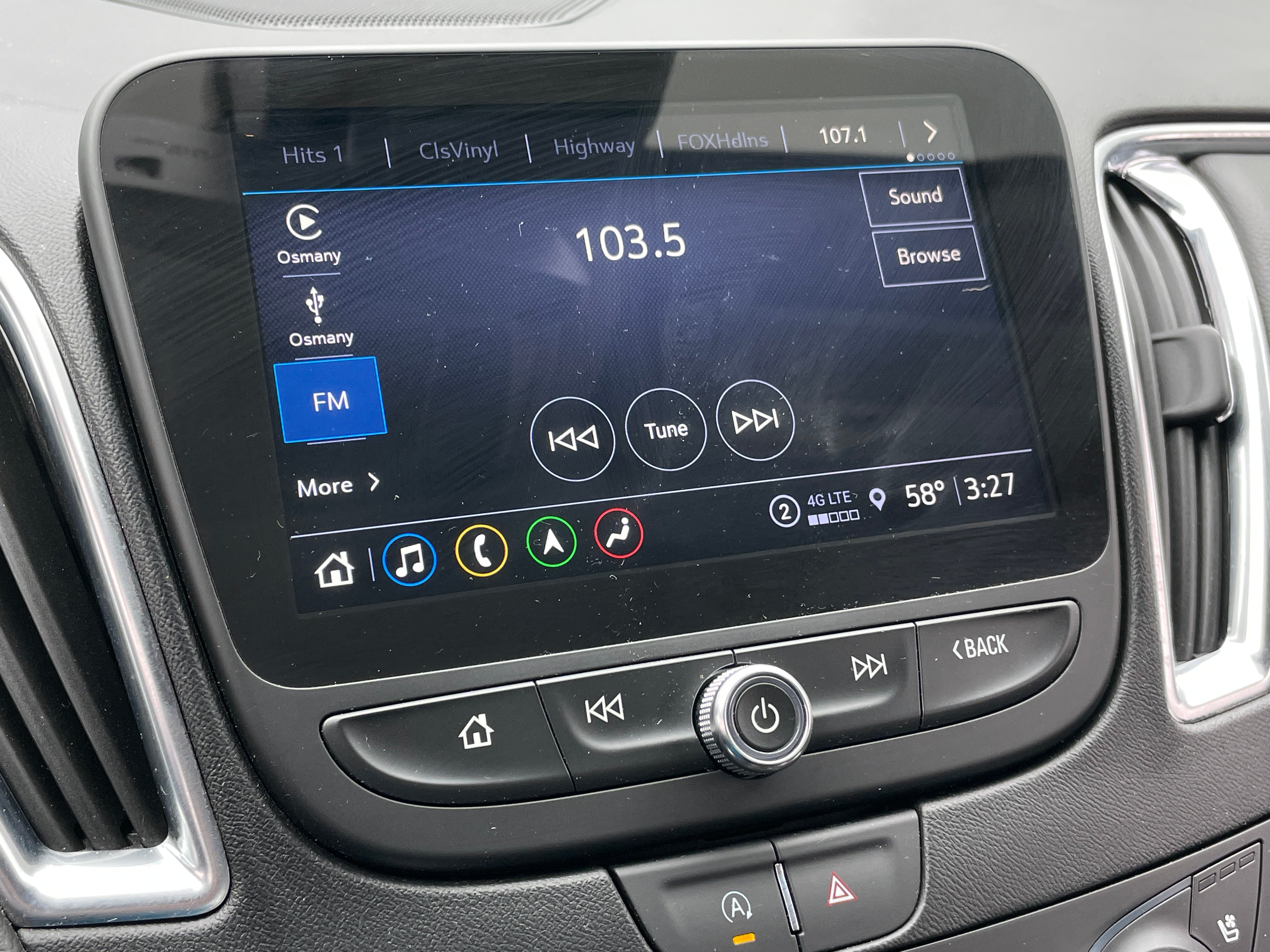2024 Chevrolet Malibu LT 3