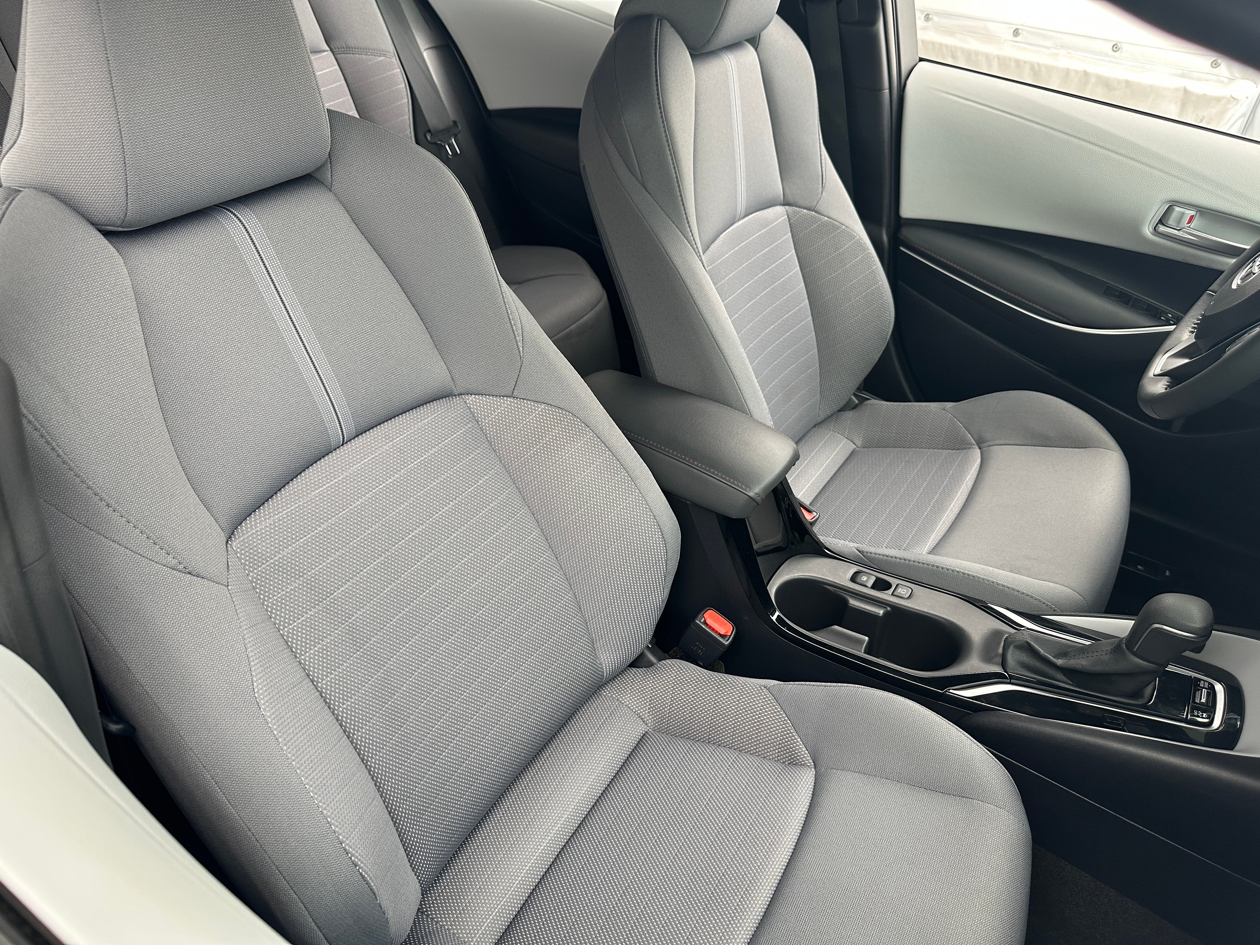 2024 Toyota Corolla SE 2