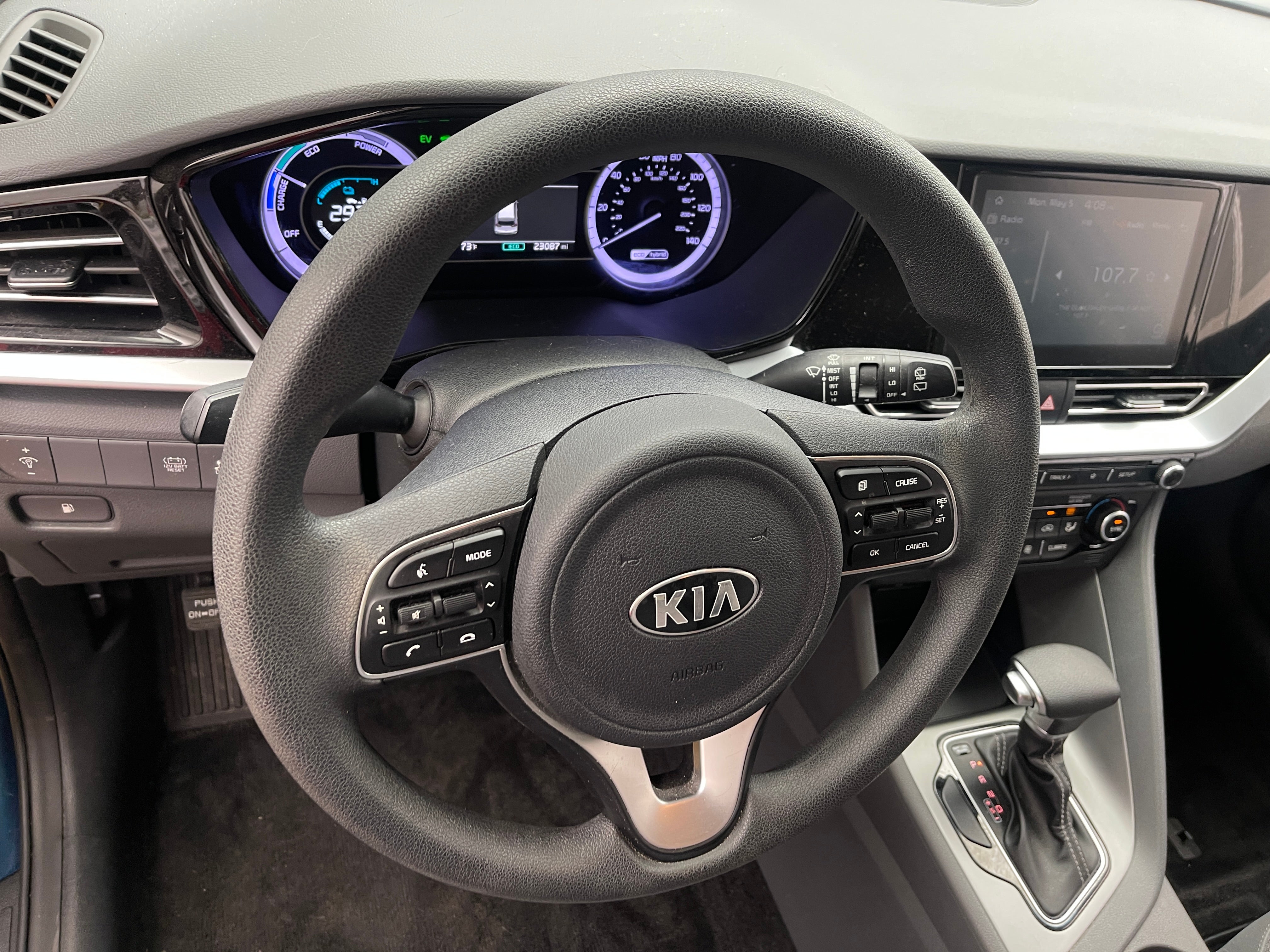 2021 Kia Niro LX 5