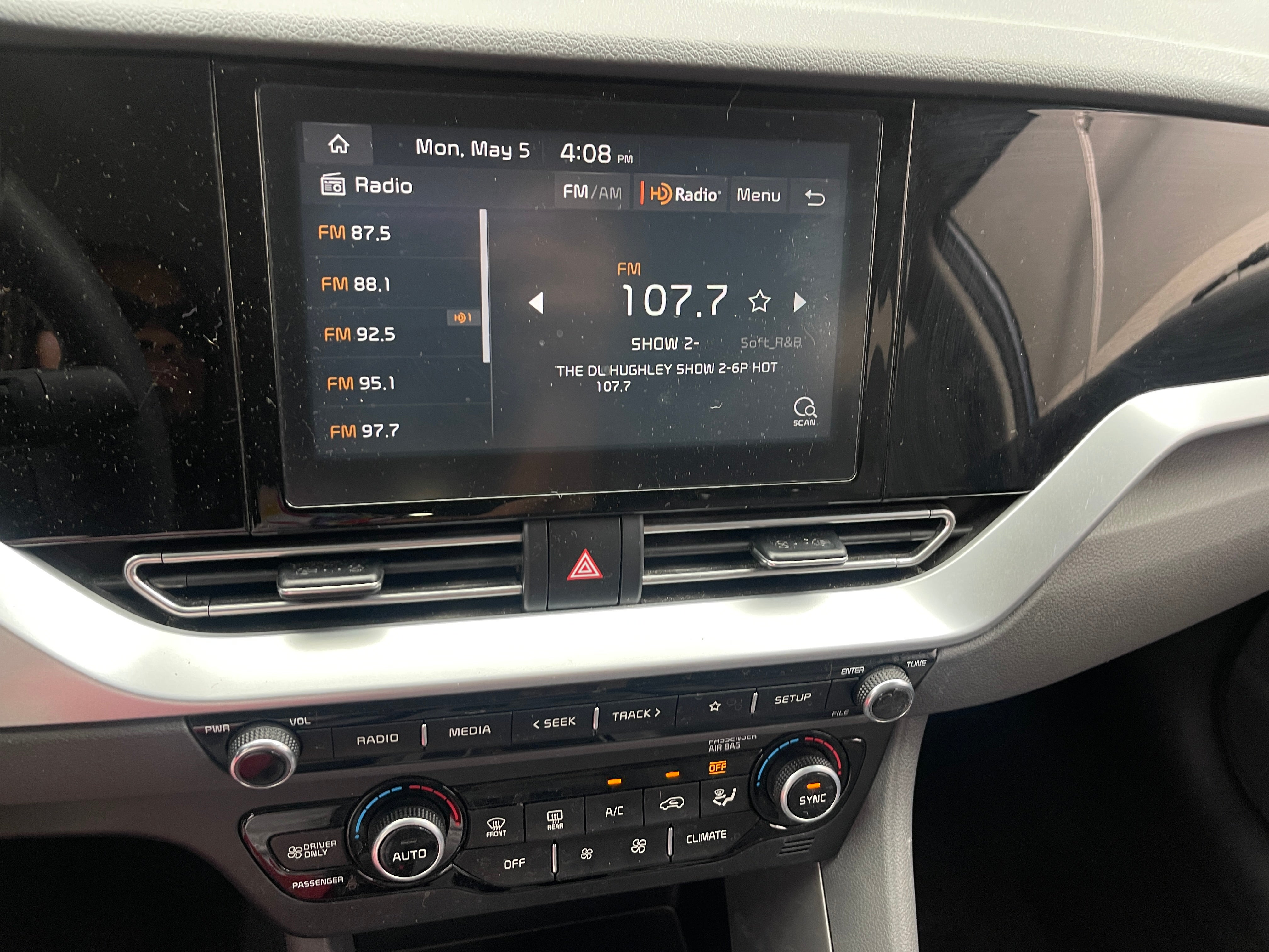 2021 Kia Niro LX 4