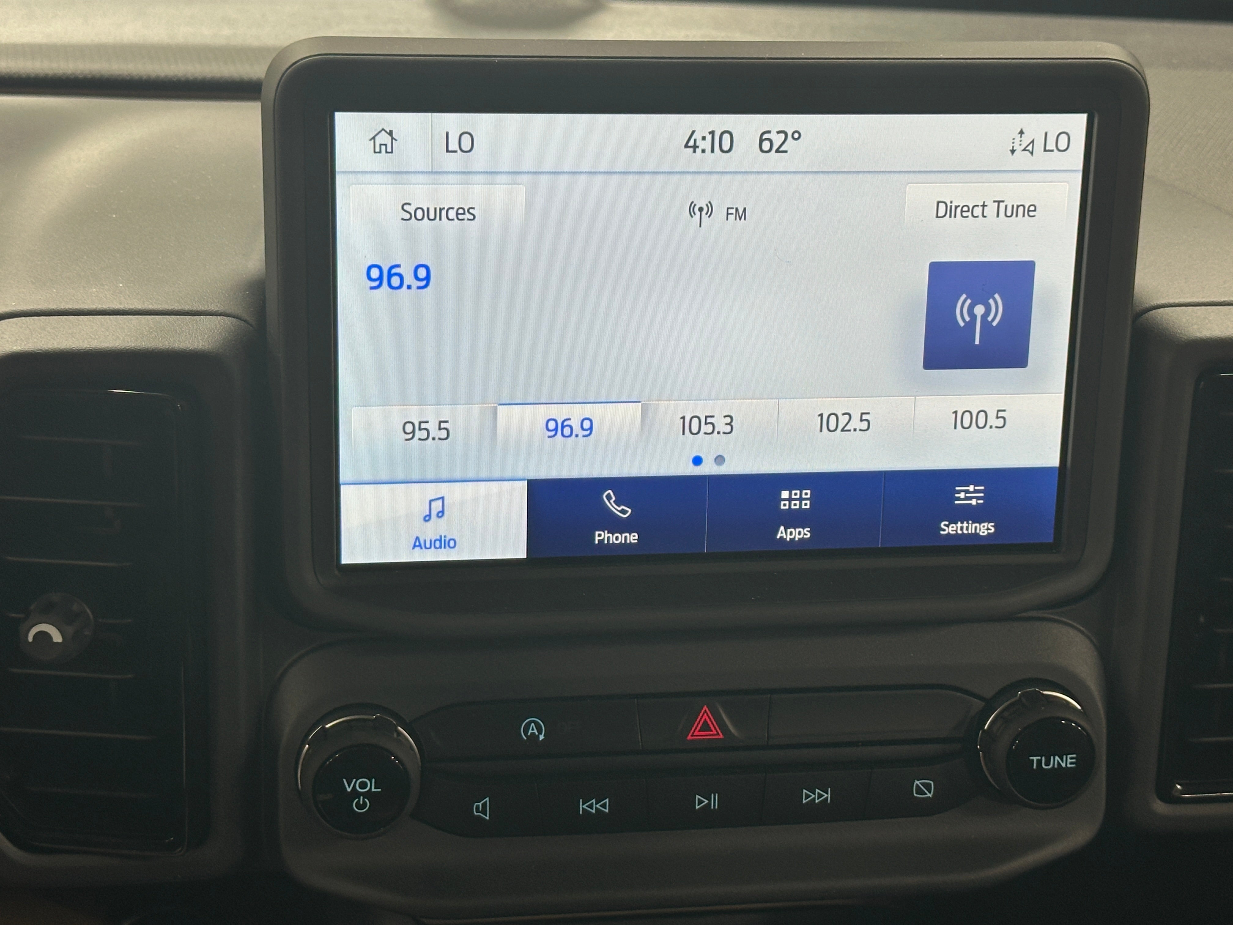 2024 Ford Bronco Sport Outer Banks 3