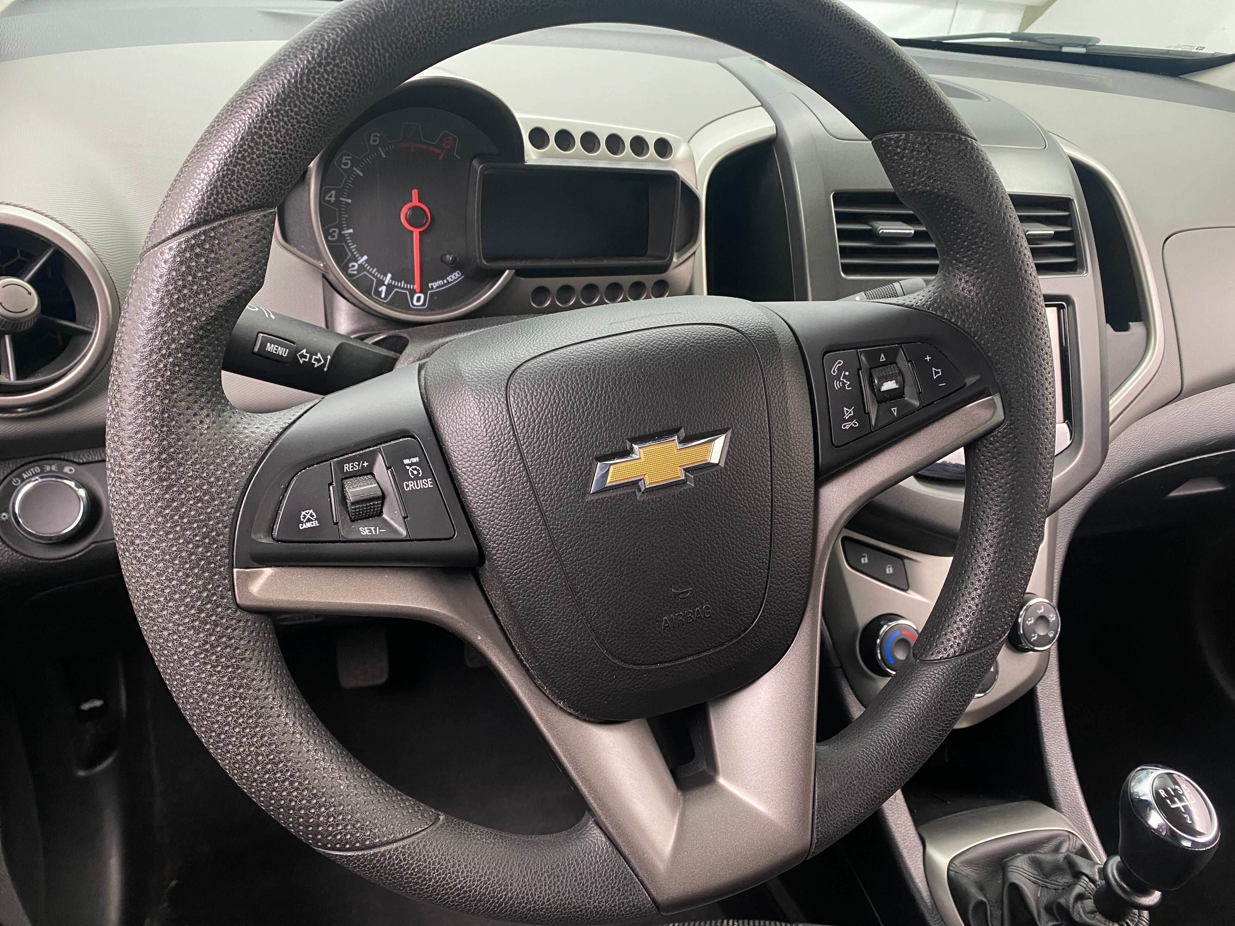 2014 Chevrolet Sonic LT 5