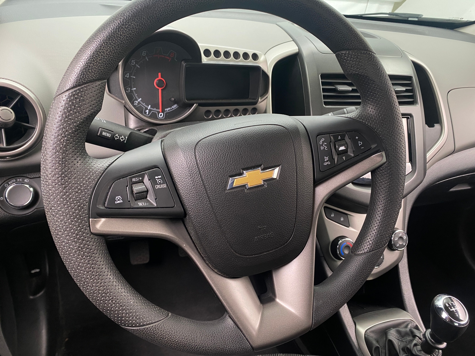 Thumbnail: 2014 Chevrolet Sonic - 5