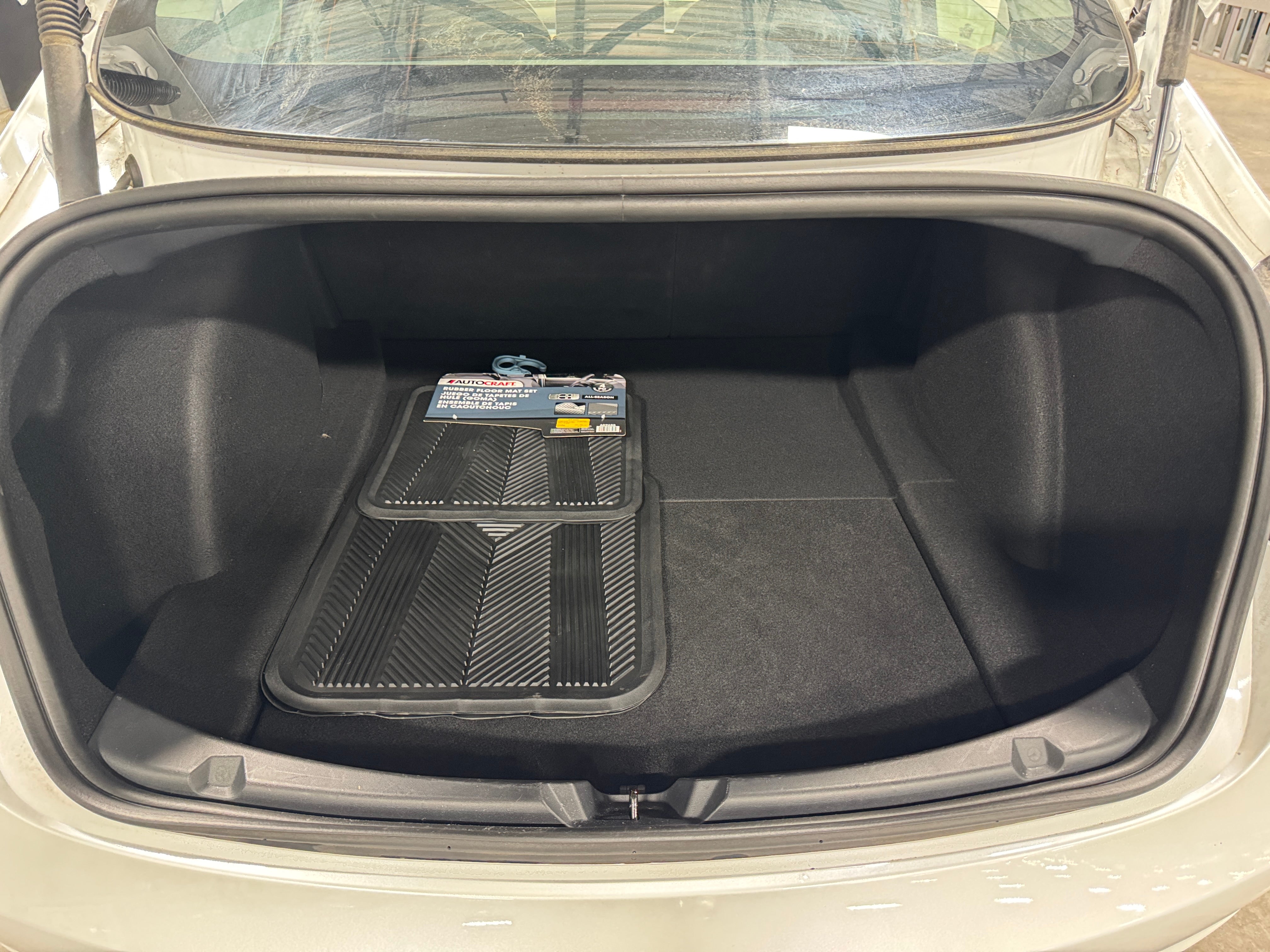 2023 Tesla Model 3 Standard Range 6