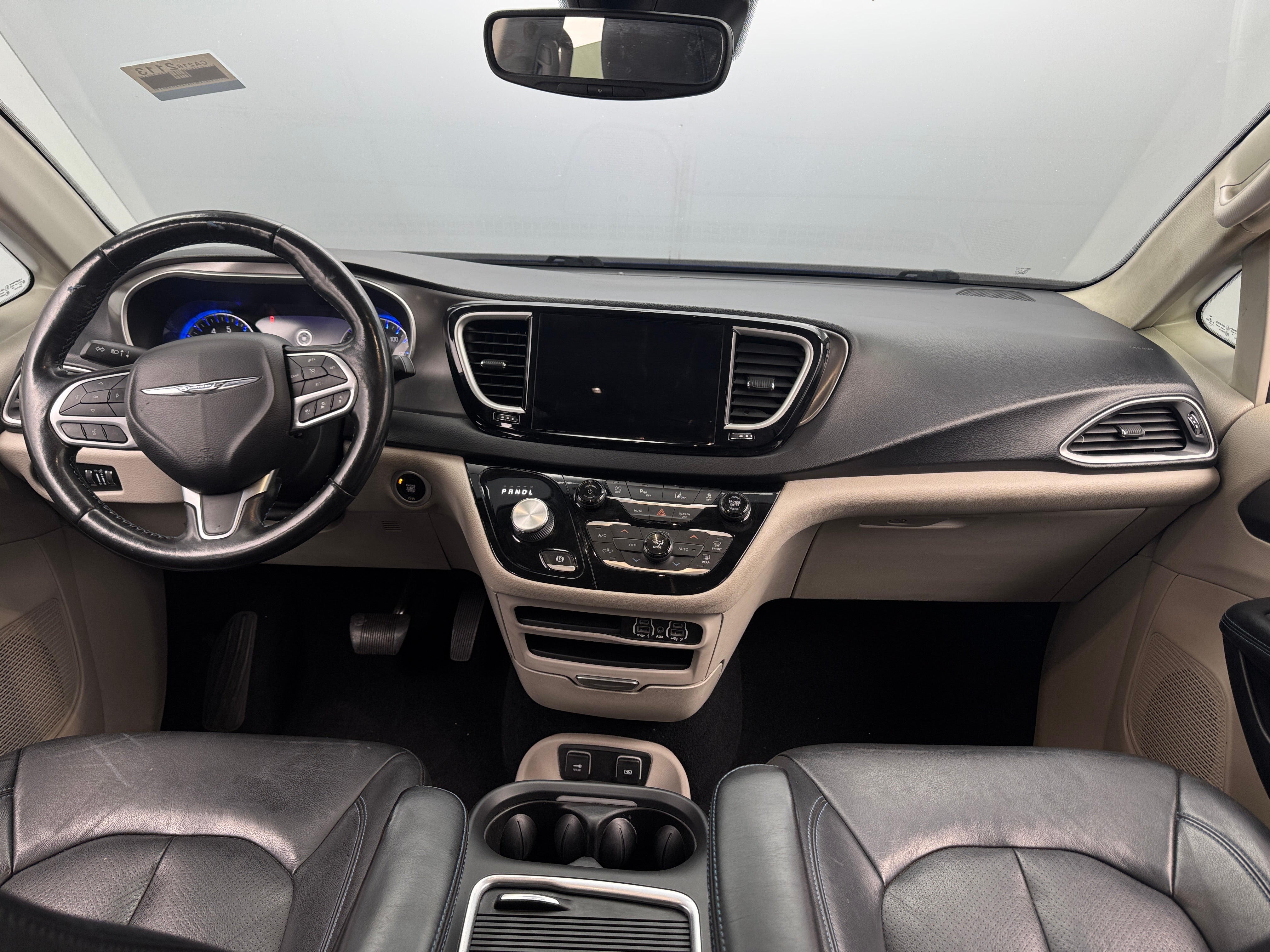 2021 Chrysler Pacifica Touring L 2