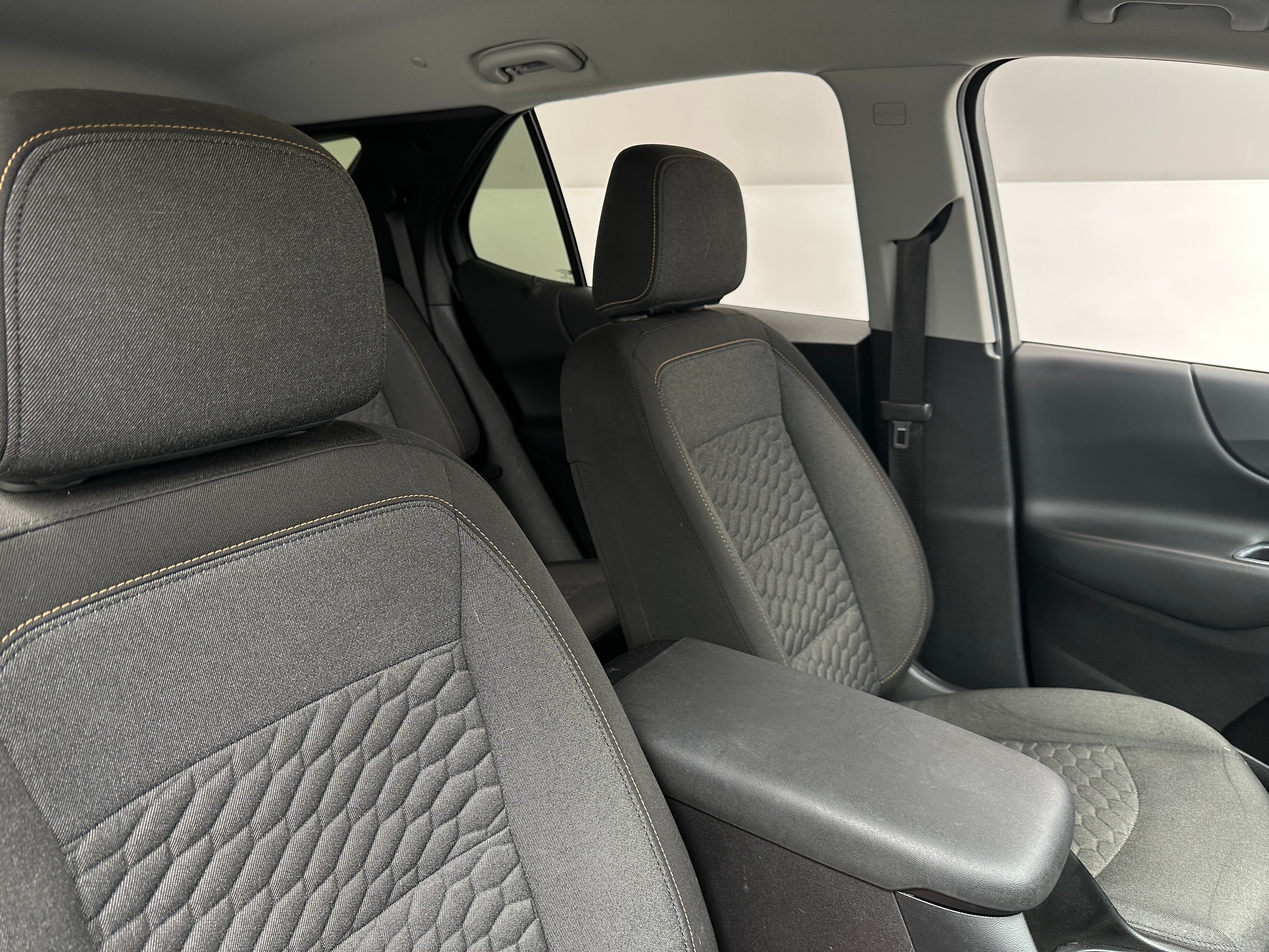 2018 Chevrolet Equinox LT 2