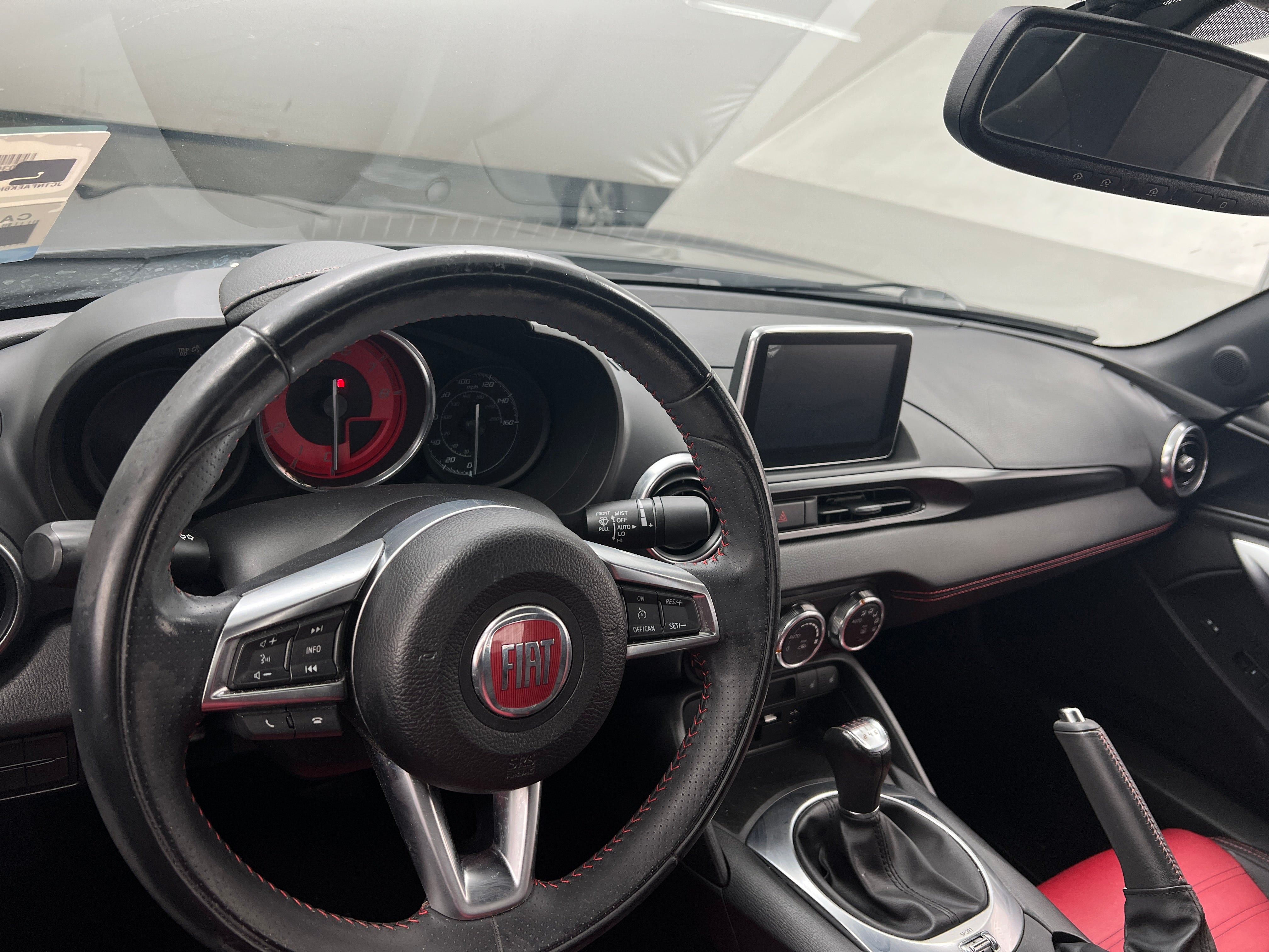2017 Fiat 124 Spider Abarth 2