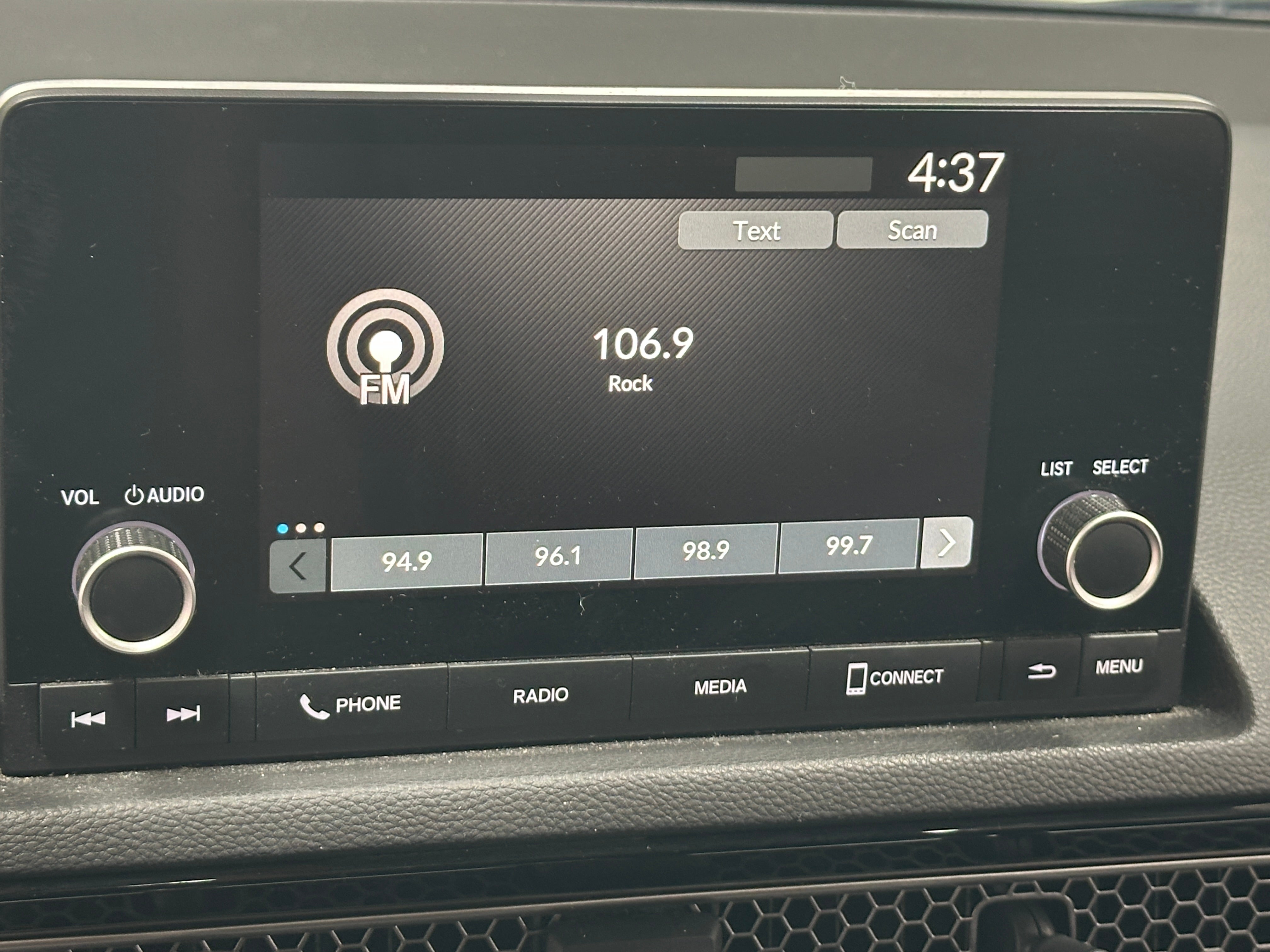 2022 Honda Civic LX 4
