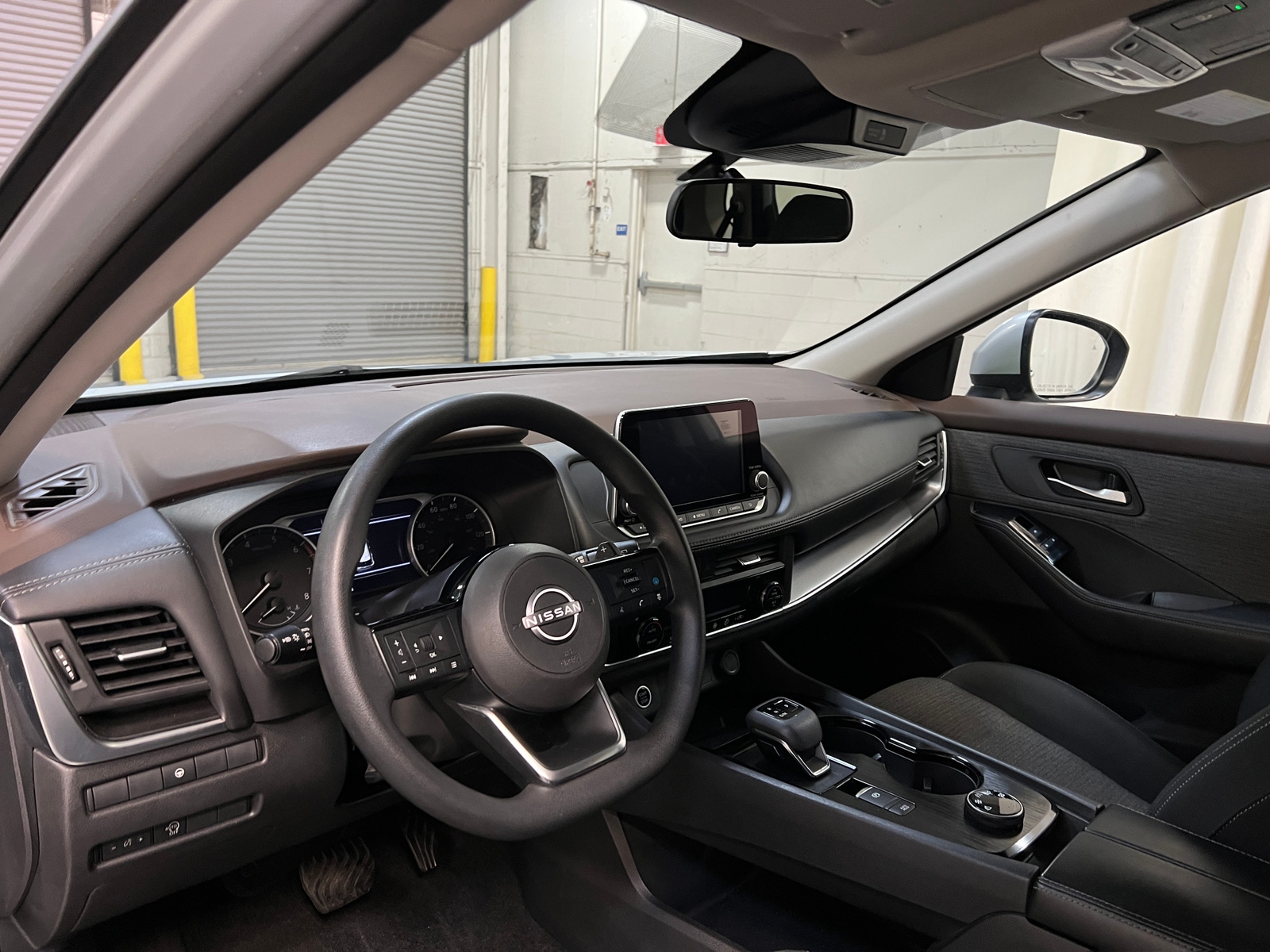 Thumbnail: 2023 Nissan Rogue - 3