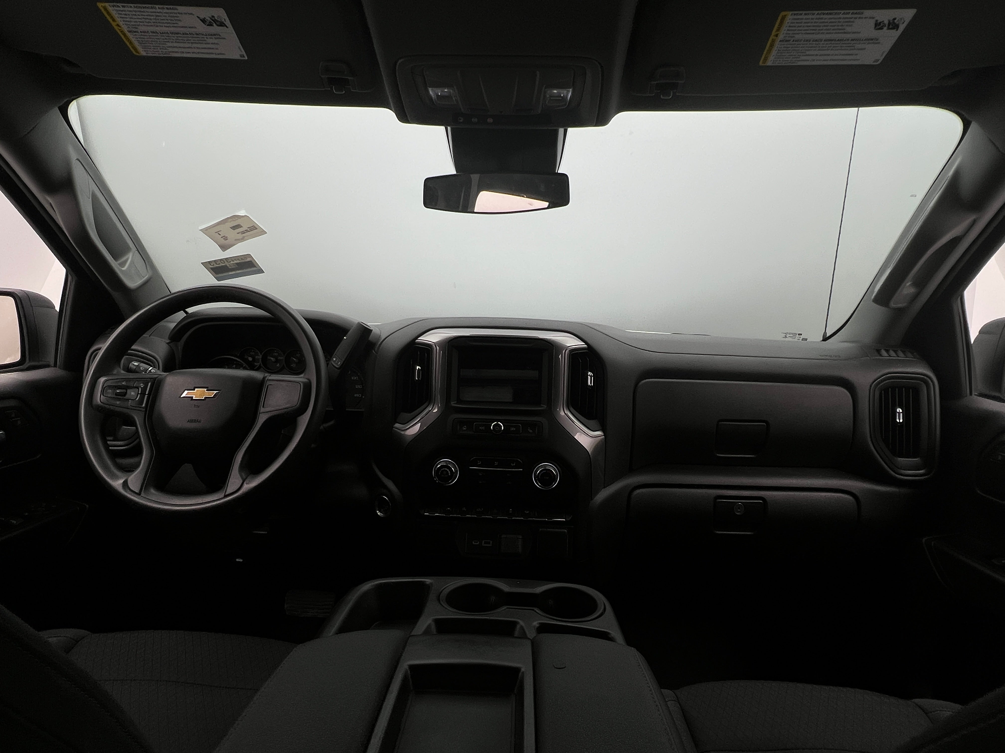 2023 Chevrolet Silverado 1500 Custom 3