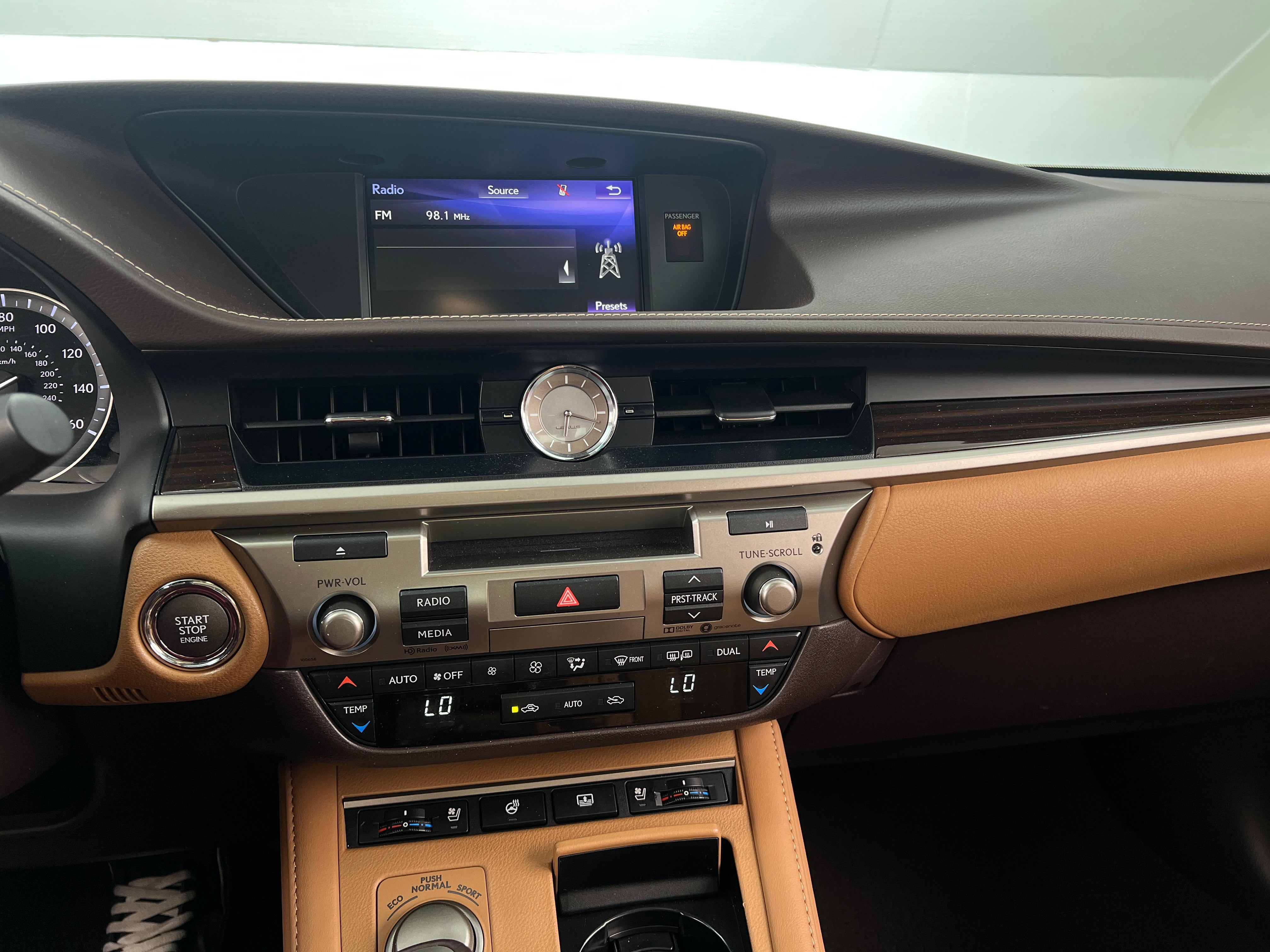 2017 Lexus ES 350 3