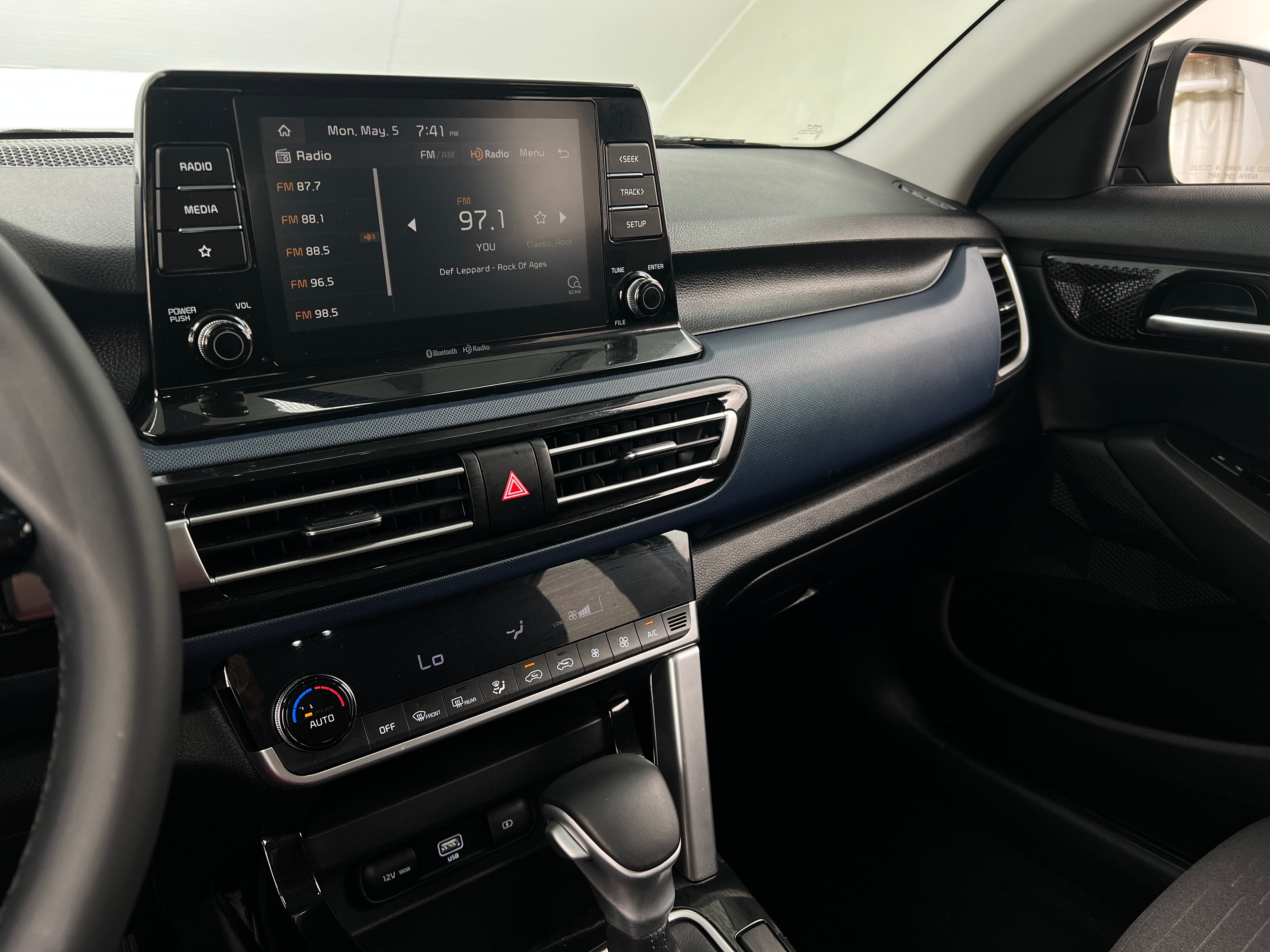 2023 Kia Seltos S 4