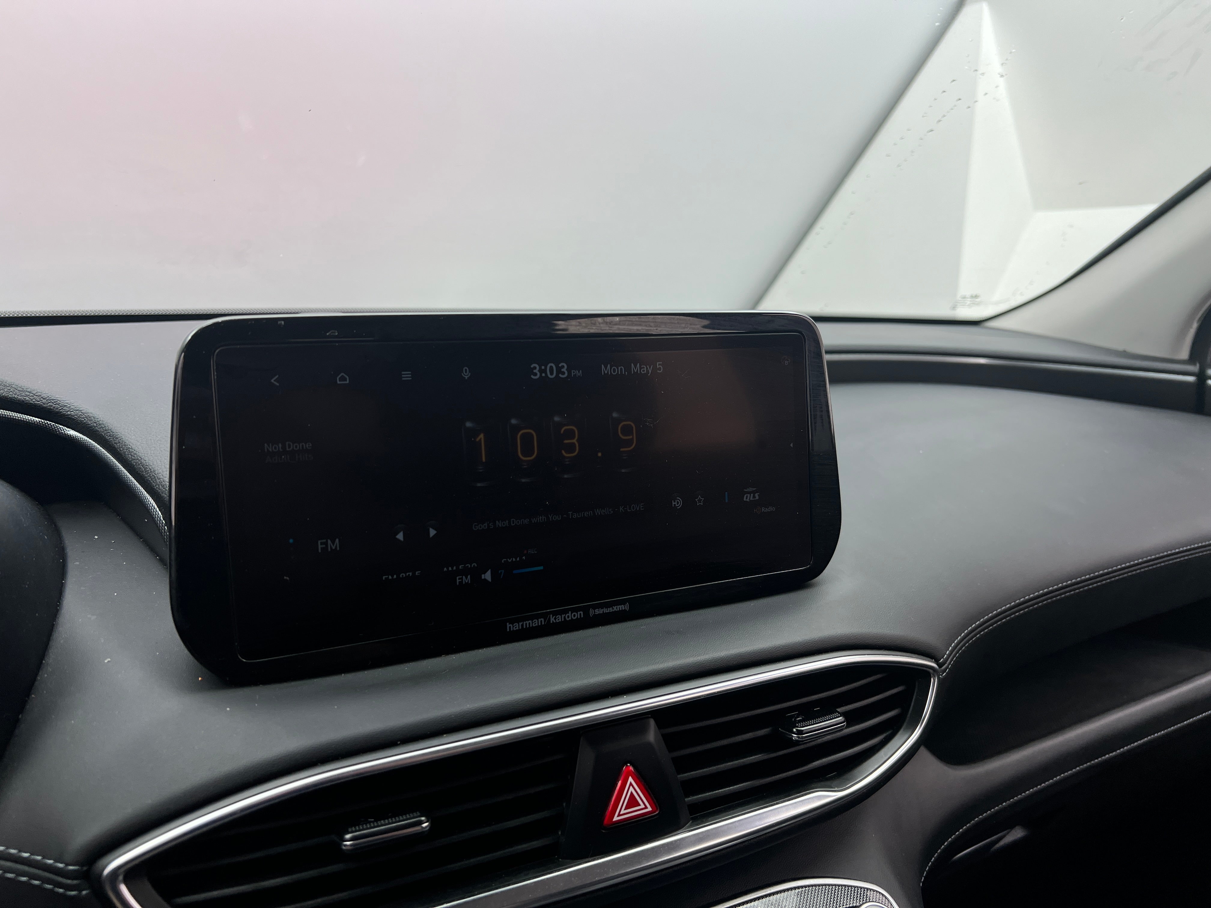 2022 Hyundai Santa Fe SEL 3